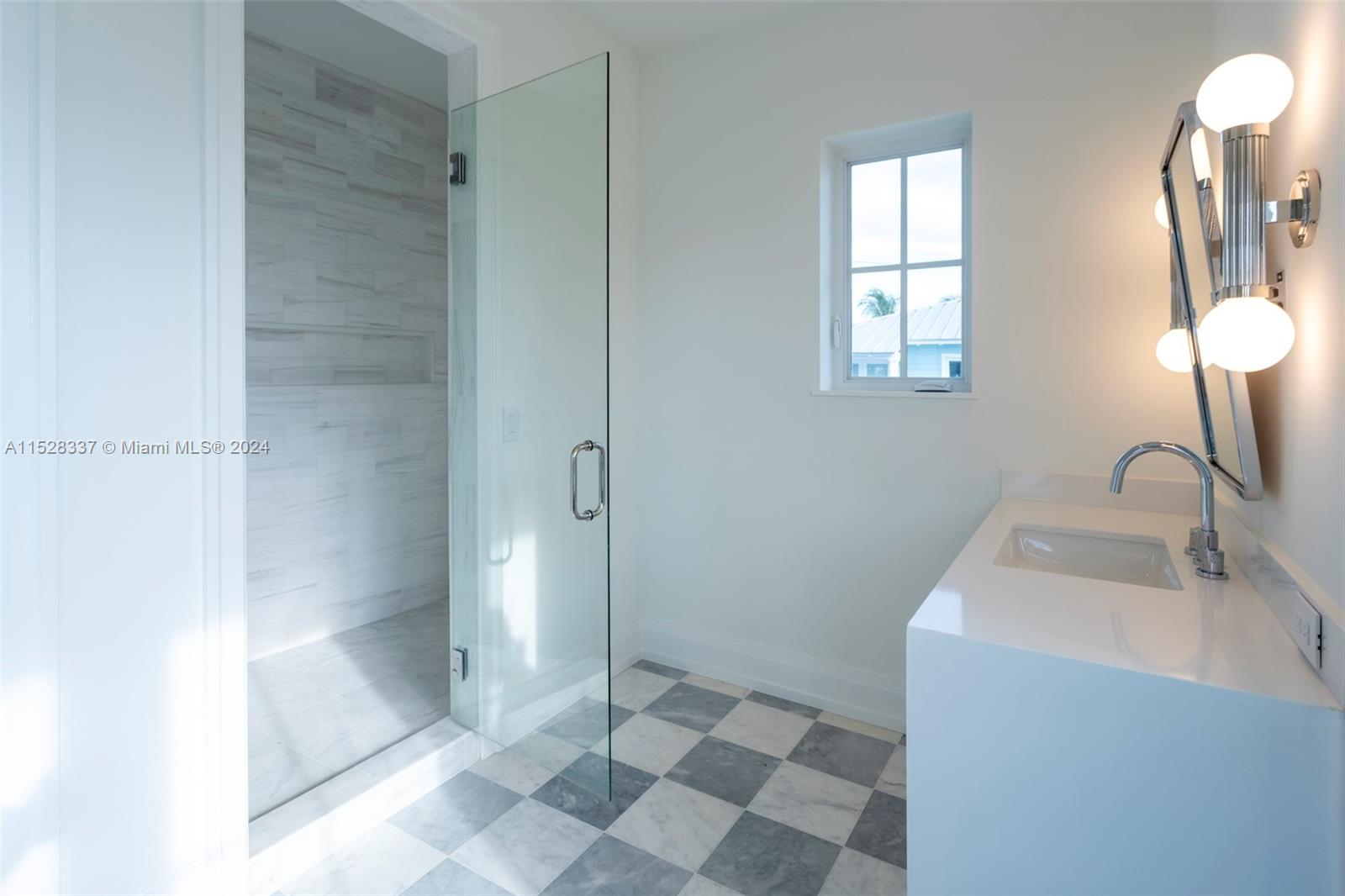 Key Biscayne, FL, 33149 United States, 6 Bedrooms Bedrooms, ,6 BathroomsBathrooms,Residential,For Sale,A11528337