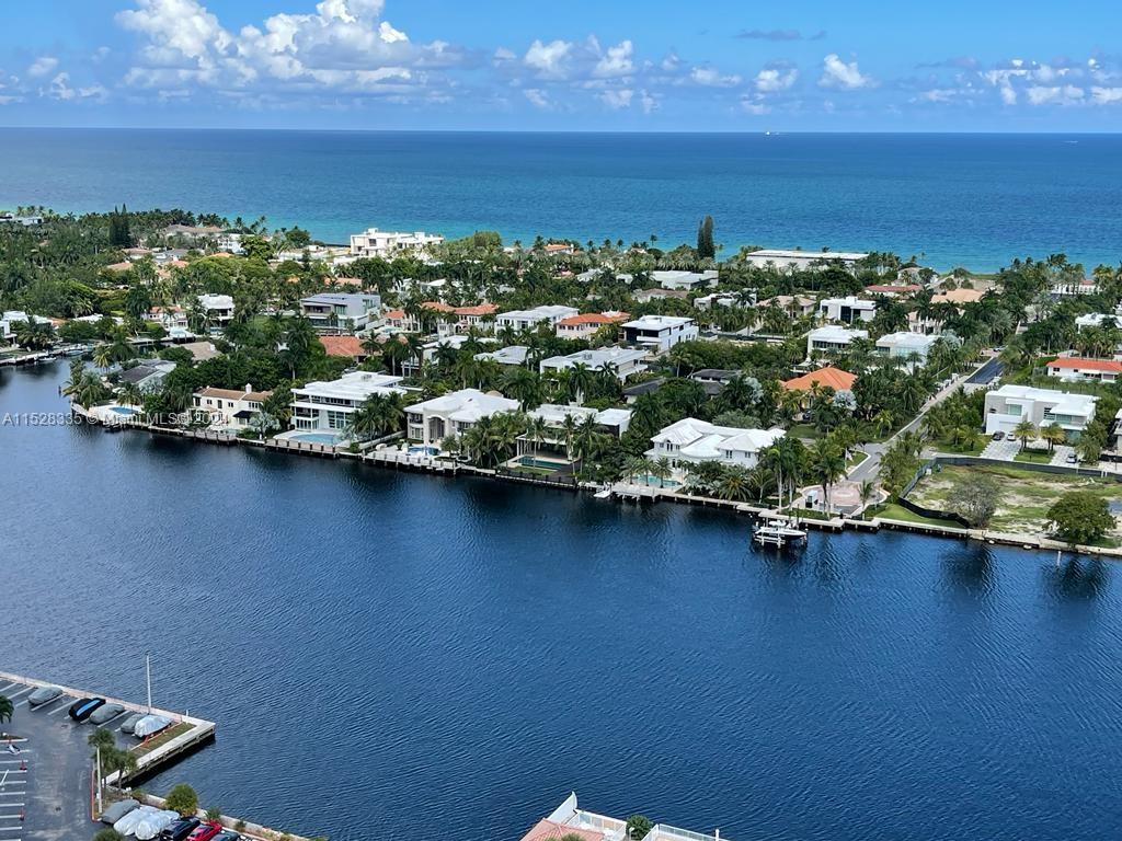 20281 E Country Club Dr 2406, Aventura, Florida 33180, 2 Bedrooms Bedrooms, ,2 BathroomsBathrooms,Residentiallease,For Rent,20281 E Country Club Dr 2406,A11528335