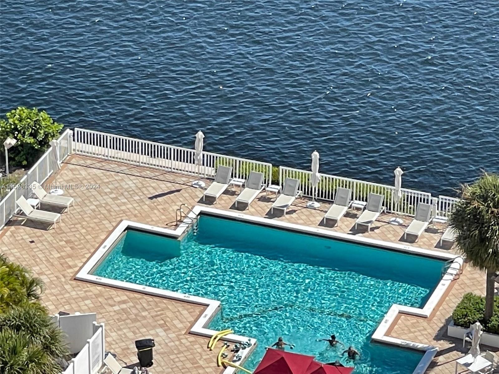 20281 E Country Club Dr 2406, Aventura, Florida 33180, 2 Bedrooms Bedrooms, ,2 BathroomsBathrooms,Residentiallease,For Rent,20281 E Country Club Dr 2406,A11528335