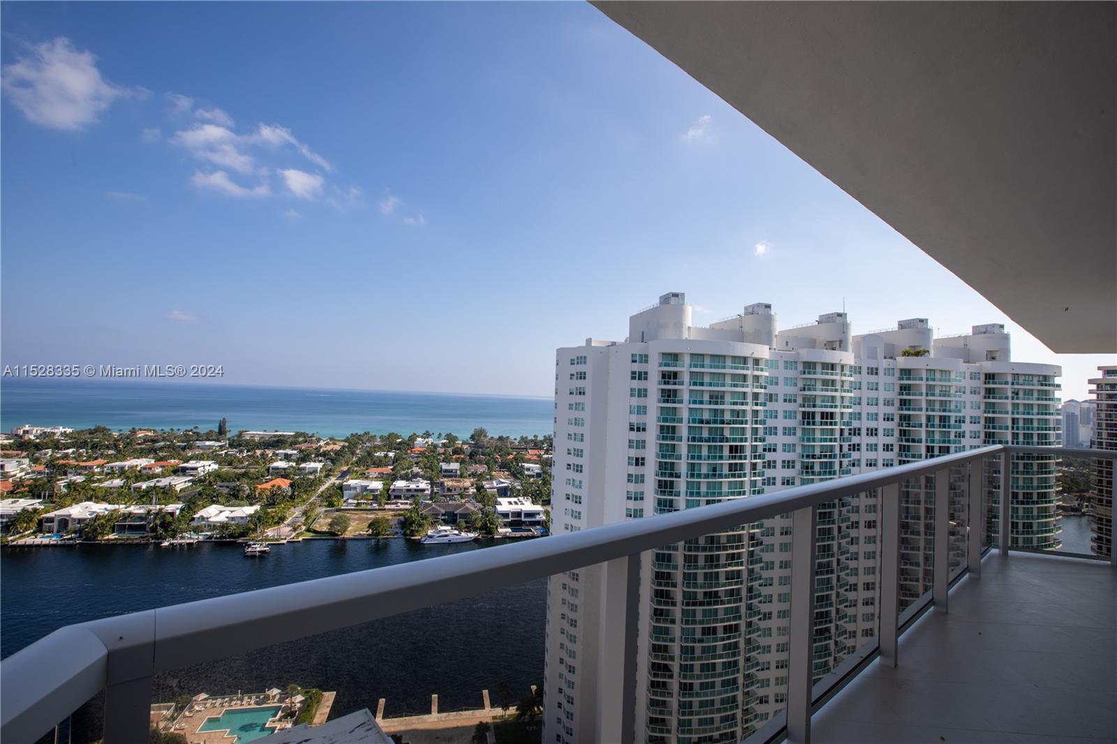 20281 E Country Club Dr 2406, Aventura, Florida 33180, 2 Bedrooms Bedrooms, ,2 BathroomsBathrooms,Residentiallease,For Rent,20281 E Country Club Dr 2406,A11528335