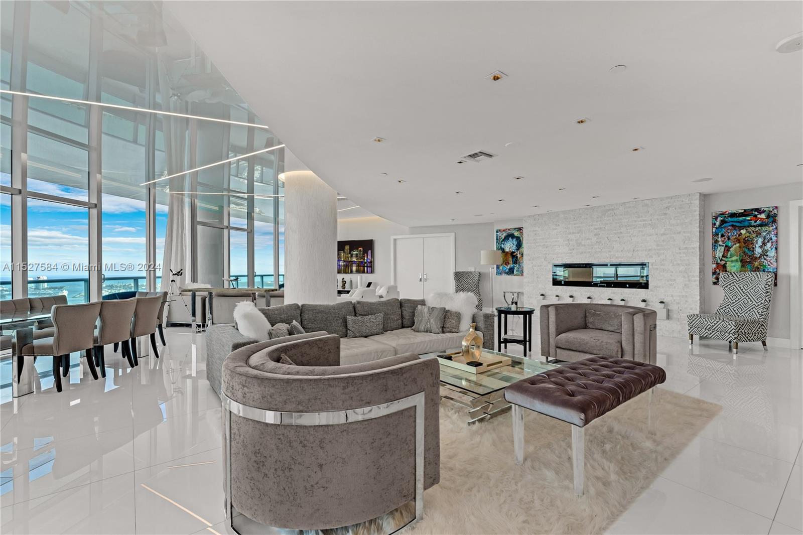 900 Biscayne Blvd 6307, Miami, Florida 33132, 3 Bedrooms Bedrooms, ,4 BathroomsBathrooms,Residentiallease,For Rent,900 Biscayne Blvd 6307,A11527584