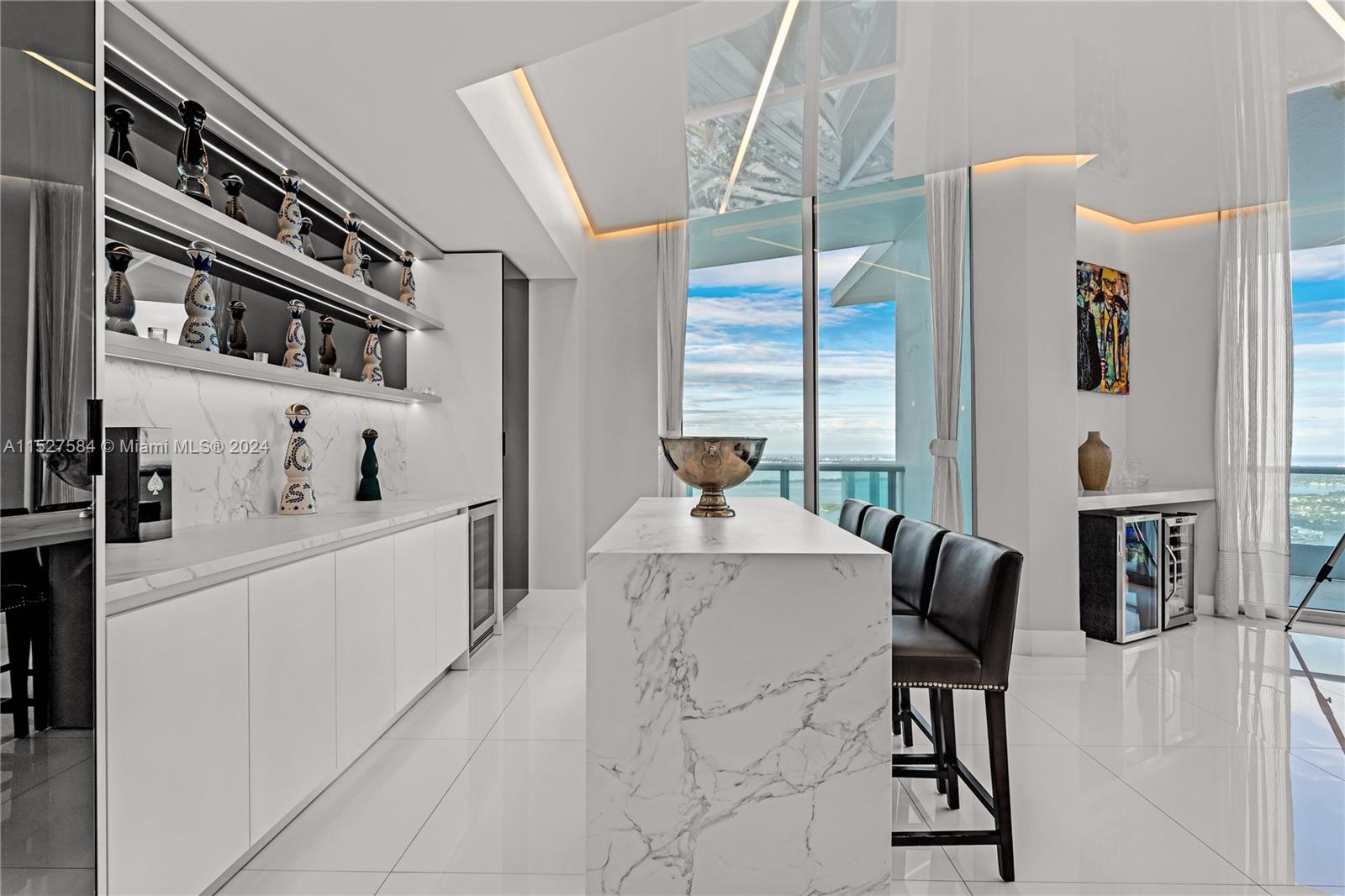 900 Biscayne Blvd 6307, Miami, Florida 33132, 3 Bedrooms Bedrooms, ,4 BathroomsBathrooms,Residentiallease,For Rent,900 Biscayne Blvd 6307,A11527584