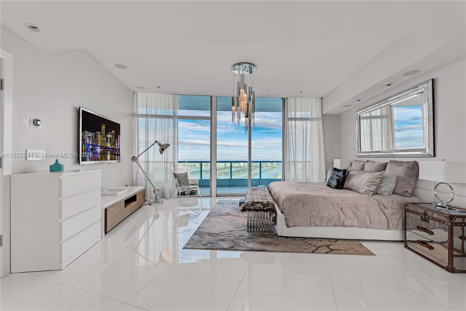 900 Biscayne Blvd 6307, Miami, Florida 33132, 3 Bedrooms Bedrooms, ,4 BathroomsBathrooms,Residentiallease,For Rent,900 Biscayne Blvd 6307,A11527584