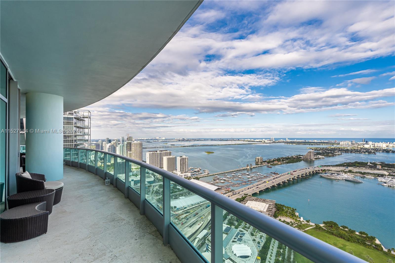 900 Biscayne Blvd 6307, Miami, Florida 33132, 3 Bedrooms Bedrooms, ,4 BathroomsBathrooms,Residentiallease,For Rent,900 Biscayne Blvd 6307,A11527584