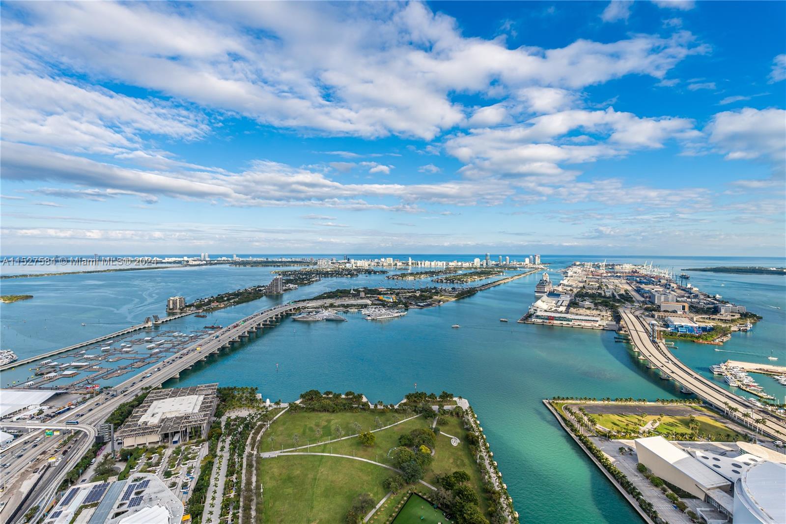 900 Biscayne Blvd 6307, Miami, Florida 33132, 3 Bedrooms Bedrooms, ,4 BathroomsBathrooms,Residentiallease,For Rent,900 Biscayne Blvd 6307,A11527584