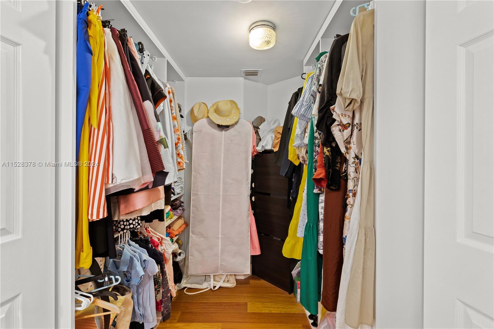 3530 Mystic Pointe Dr 603, Aventura, Florida 33180, 2 Bedrooms Bedrooms, ,2 BathroomsBathrooms,Residentiallease,For Rent,3530 Mystic Pointe Dr 603,A11528378