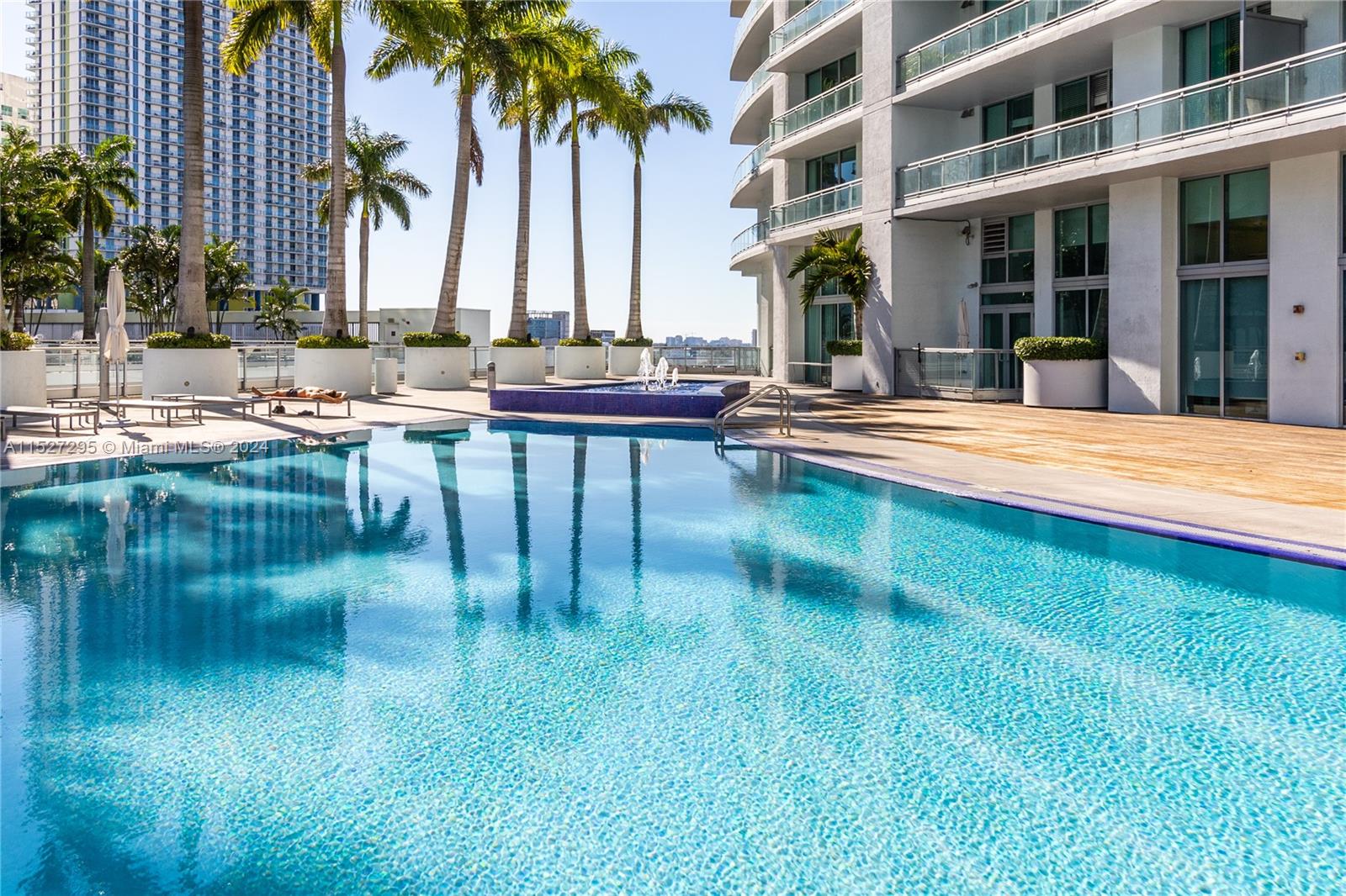90 SW 3rd St 3407, Miami, Florida 33130, 2 Bedrooms Bedrooms, ,2 BathroomsBathrooms,Residential,For Sale,90 SW 3rd St 3407,A11527295