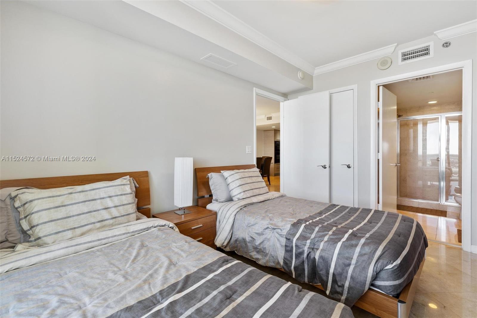 1800 S Ocean Dr 4007, Hallandale Beach, Florida 33009, 3 Bedrooms Bedrooms, ,3 BathroomsBathrooms,Residentiallease,For Rent,1800 S Ocean Dr 4007,A11524572