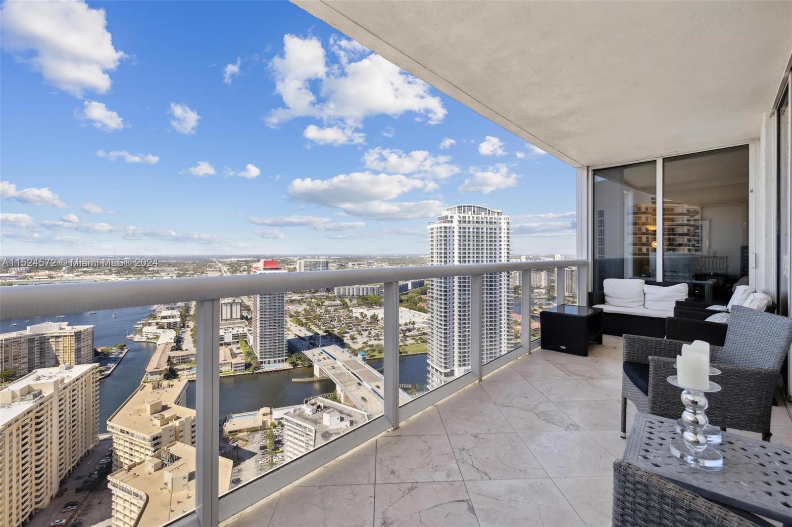 1800 S Ocean Dr 4007, Hallandale Beach, Florida 33009, 3 Bedrooms Bedrooms, ,3 BathroomsBathrooms,Residentiallease,For Rent,1800 S Ocean Dr 4007,A11524572