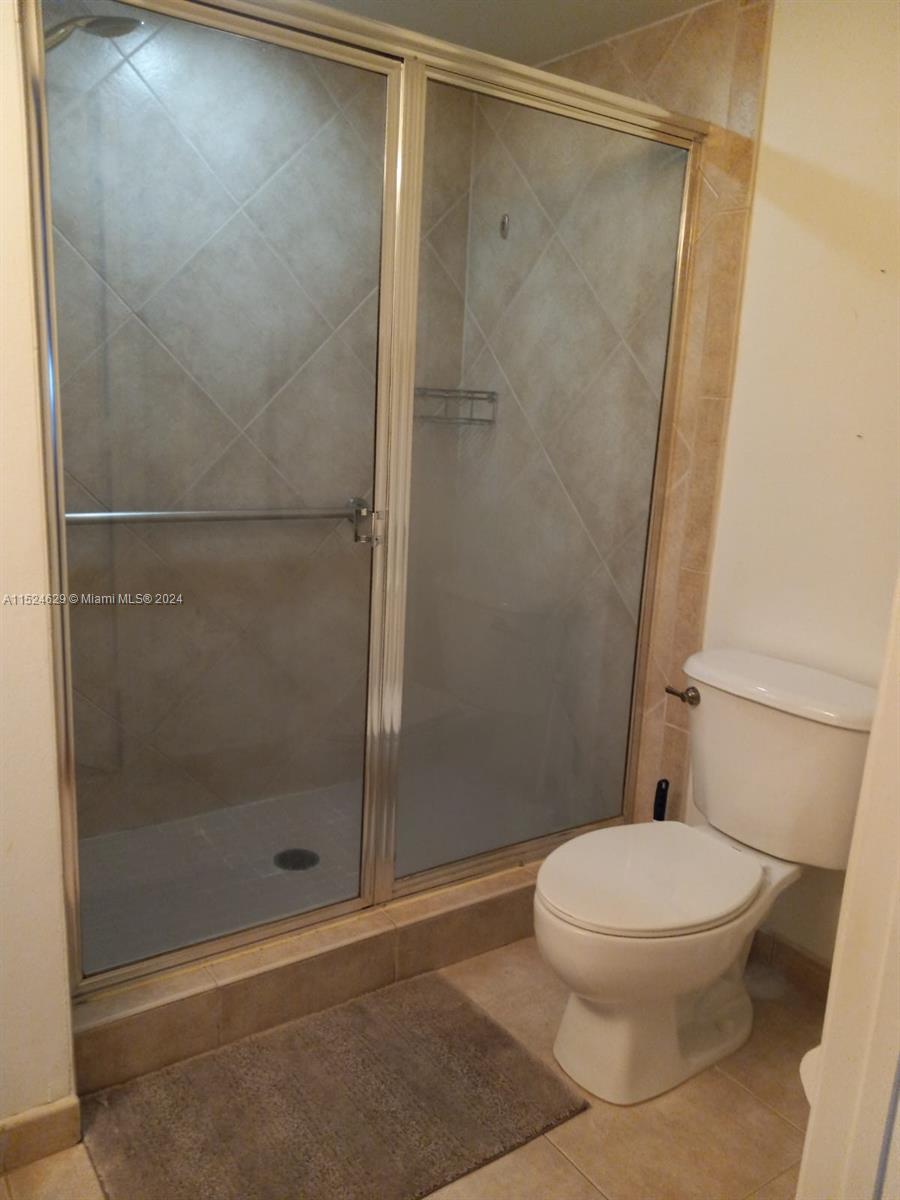 2080 S Ocean Dr 1104, Hallandale Beach, Florida 33009, 2 Bedrooms Bedrooms, ,2 BathroomsBathrooms,Residentiallease,For Rent,2080 S Ocean Dr 1104,A11524629