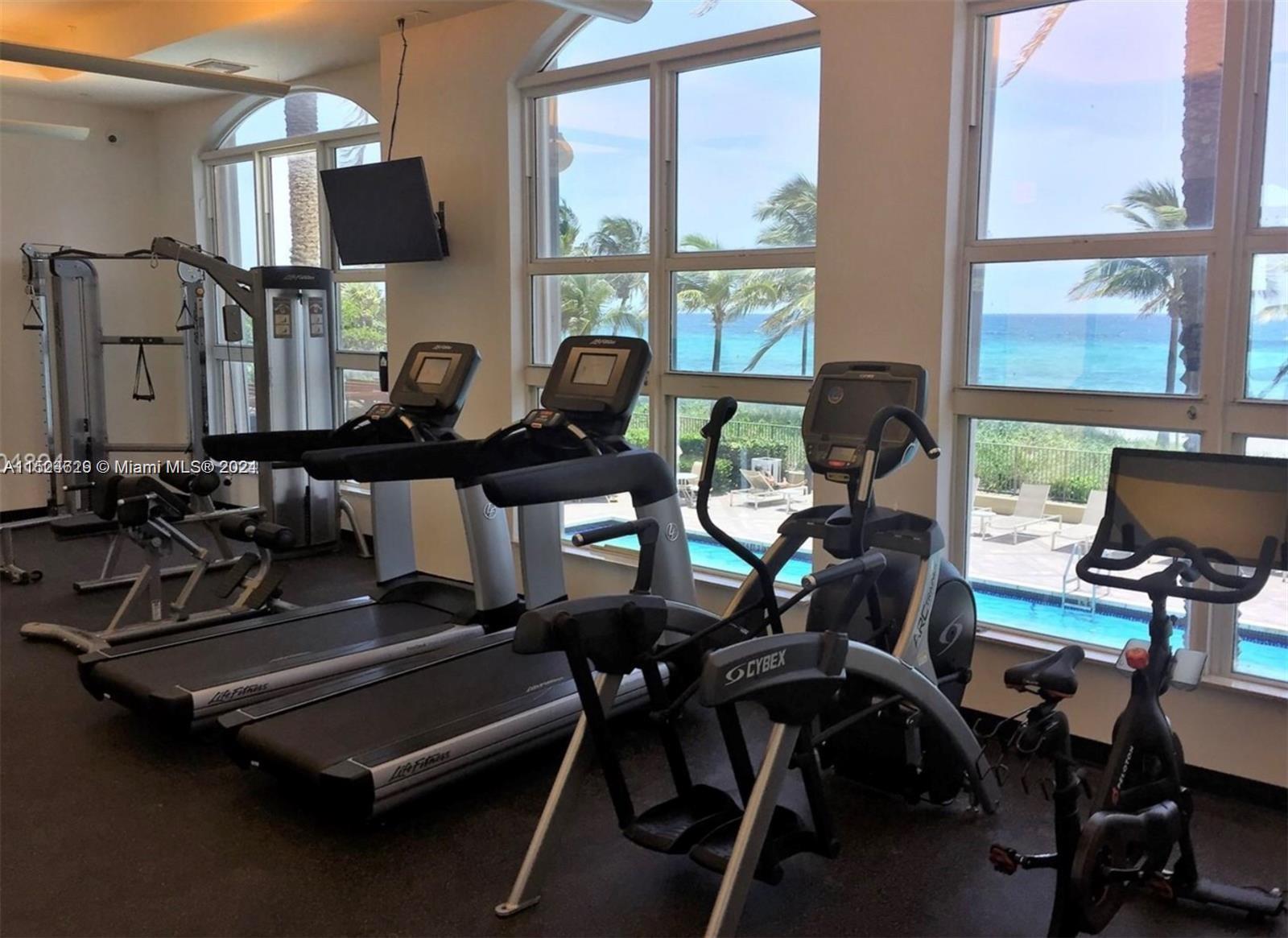 2080 S Ocean Dr 1104, Hallandale Beach, Florida 33009, 2 Bedrooms Bedrooms, ,2 BathroomsBathrooms,Residentiallease,For Rent,2080 S Ocean Dr 1104,A11524629