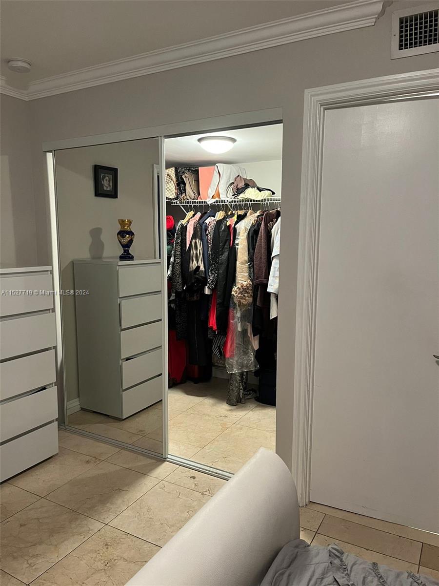 18011 Biscayne Blvd, Aventura, FL, 33160 United States, 2 Bedrooms Bedrooms, ,2 BathroomsBathrooms,Residential,For Sale,Biscayne Blvd,A11527719