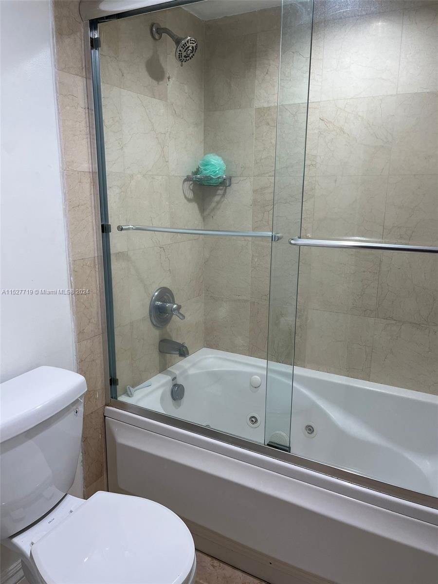 18011 Biscayne Blvd, Aventura, FL, 33160 United States, 2 Bedrooms Bedrooms, ,2 BathroomsBathrooms,Residential,For Sale,Biscayne Blvd,A11527719