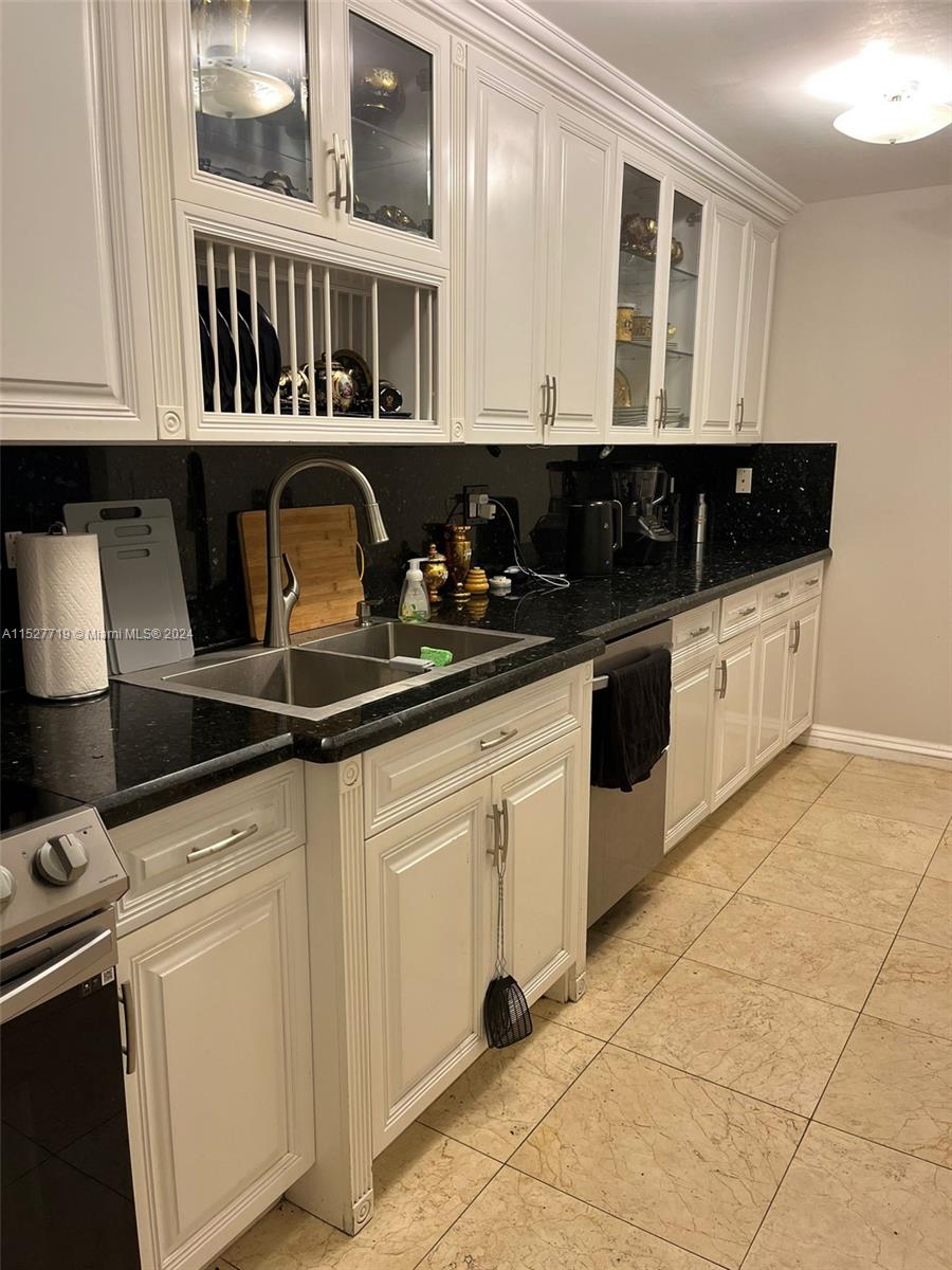 18011 Biscayne Blvd, Aventura, FL, 33160 United States, 2 Bedrooms Bedrooms, ,2 BathroomsBathrooms,Residential,For Sale,Biscayne Blvd,A11527719