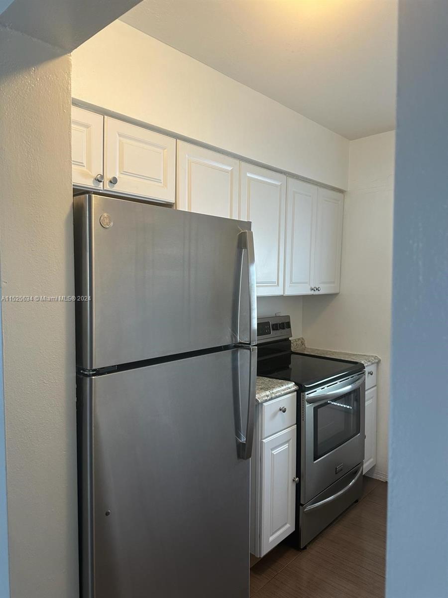 1836 Arthur St 17, Hollywood, Florida 33020, 1 Bedroom Bedrooms, ,1 BathroomBathrooms,Residential,For Sale,1836 Arthur St 17,A11525634