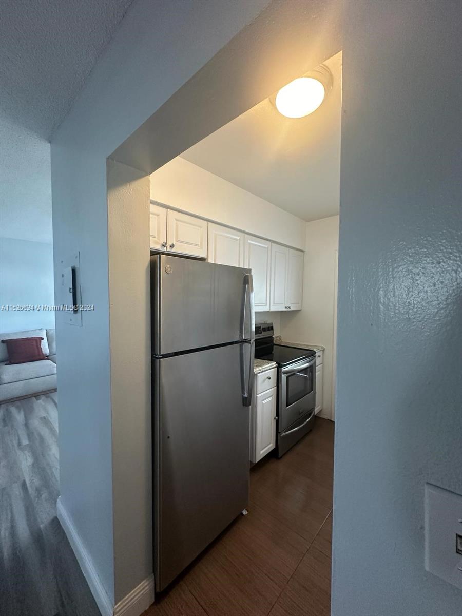 1836 Arthur St 17, Hollywood, Florida 33020, 1 Bedroom Bedrooms, ,1 BathroomBathrooms,Residential,For Sale,1836 Arthur St 17,A11525634