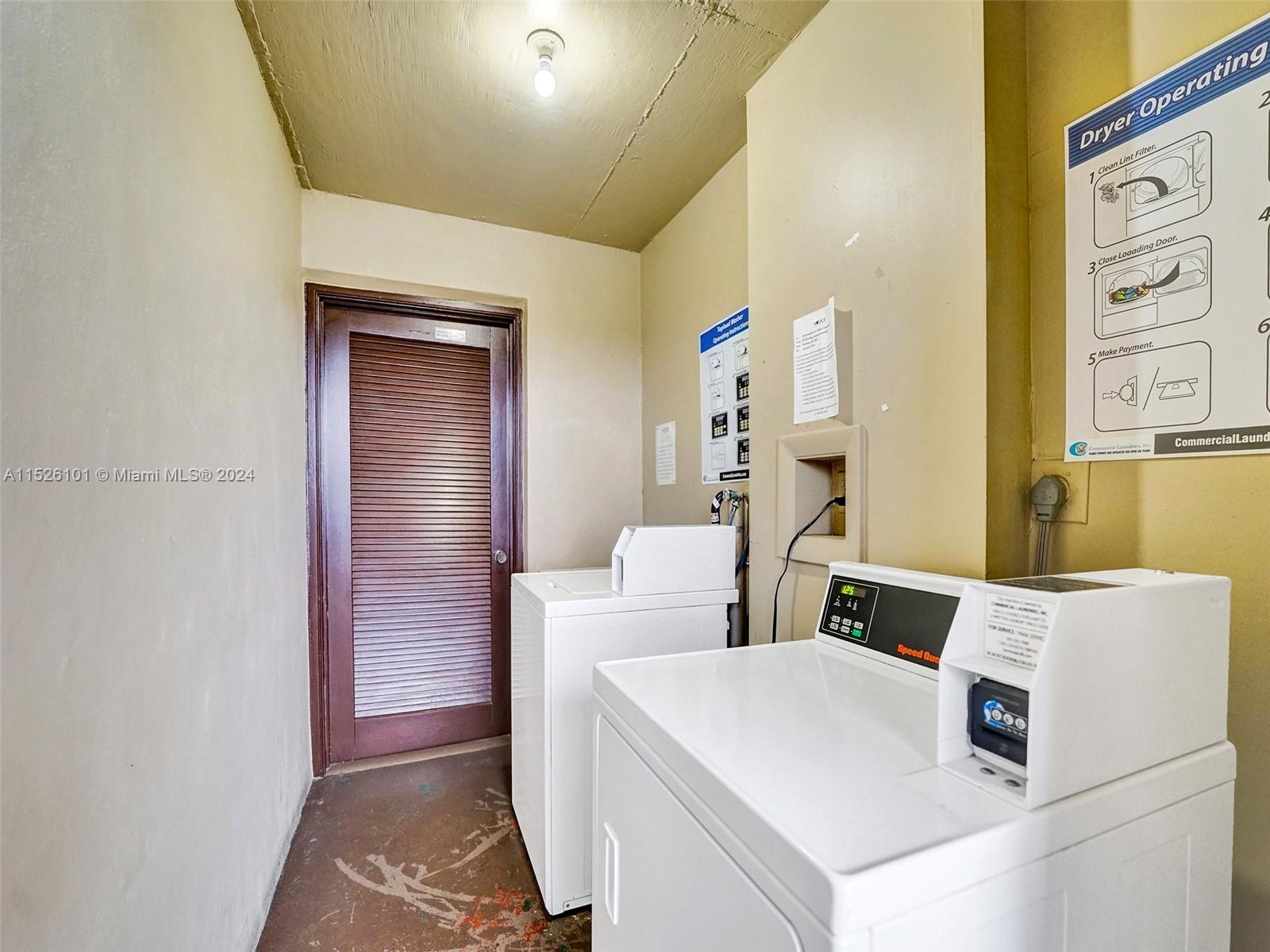 1811 Jefferson St 706, Hollywood, Florida 33020, 1 Bedroom Bedrooms, ,1 BathroomBathrooms,Residential,For Sale,1811 Jefferson St 706,A11526101