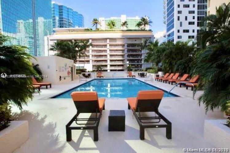 185 SE 14 TH TER 810, Miami, Florida 33131, 2 Bedrooms Bedrooms, ,2 BathroomsBathrooms,Residential,For Sale,185 SE 14 TH TER 810,A11528322