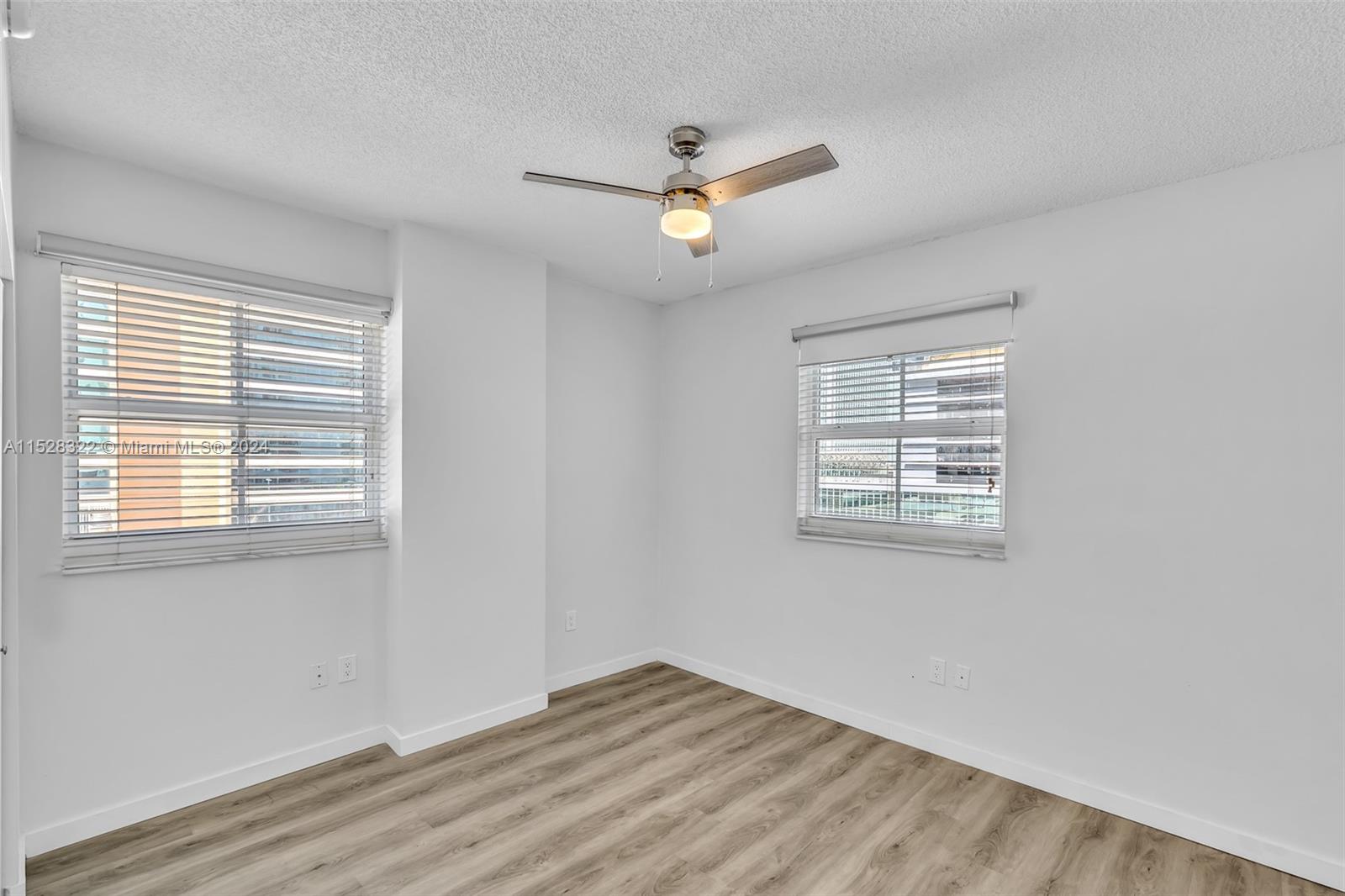 185 SE 14 TH TER 810, Miami, Florida 33131, 2 Bedrooms Bedrooms, ,2 BathroomsBathrooms,Residential,For Sale,185 SE 14 TH TER 810,A11528322