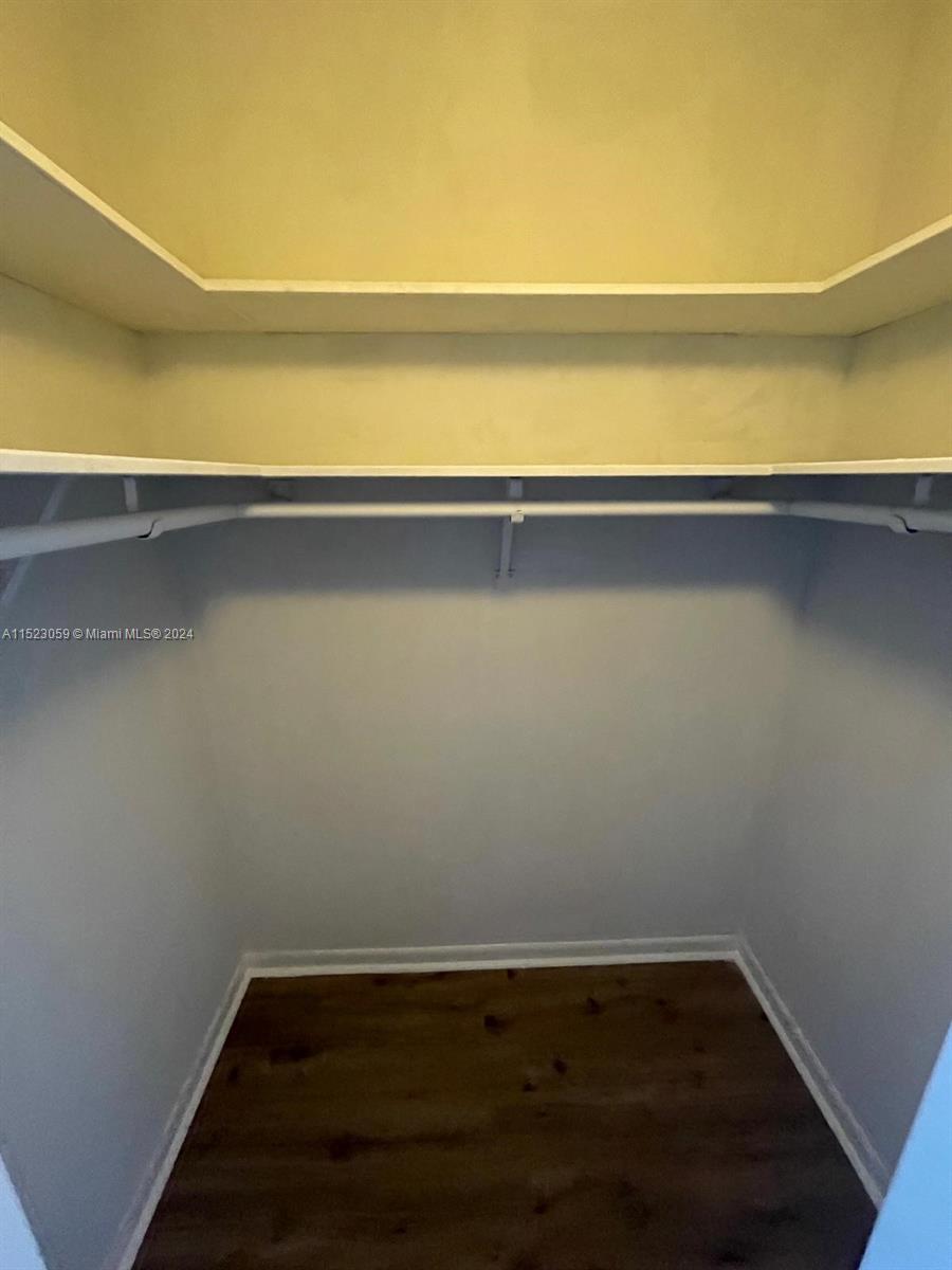 4350 Hillcrest Dr 1014, Hollywood, Florida 33021, 2 Bedrooms Bedrooms, ,2 BathroomsBathrooms,Residential,For Sale,4350 Hillcrest Dr 1014,A11523059