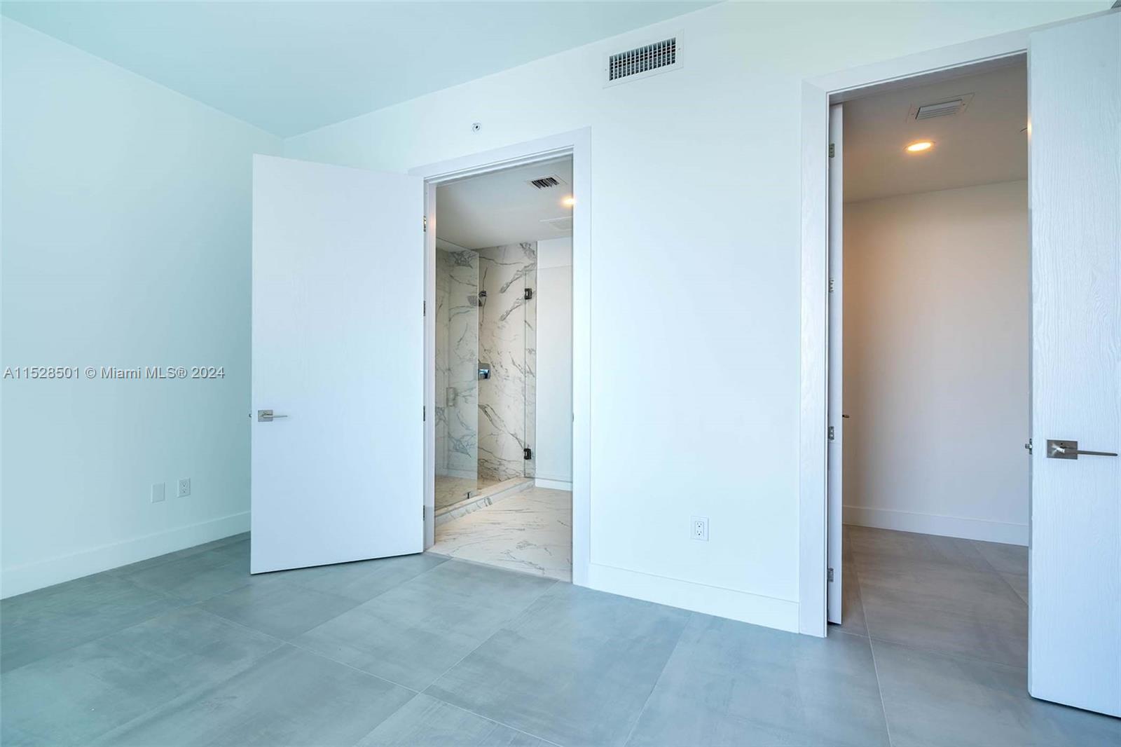 17550 COLLINS AVENUE, Sunny Isles Beach, FL, 33160 United States, 3 Bedrooms Bedrooms, ,3 BathroomsBathrooms,Residential,For Sale,COLLINS AVENUE,A11528501