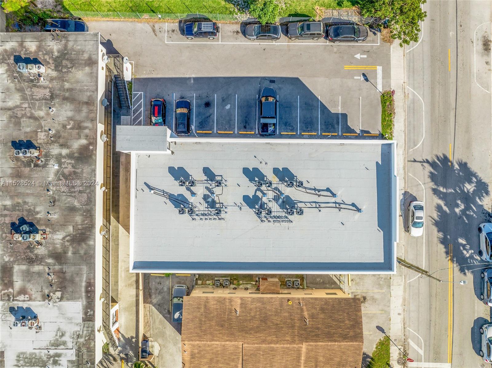 1567 NW 1st St, Miami, Florida 33125, ,Commercialsale,For Sale,1567 NW 1st St,A11528524