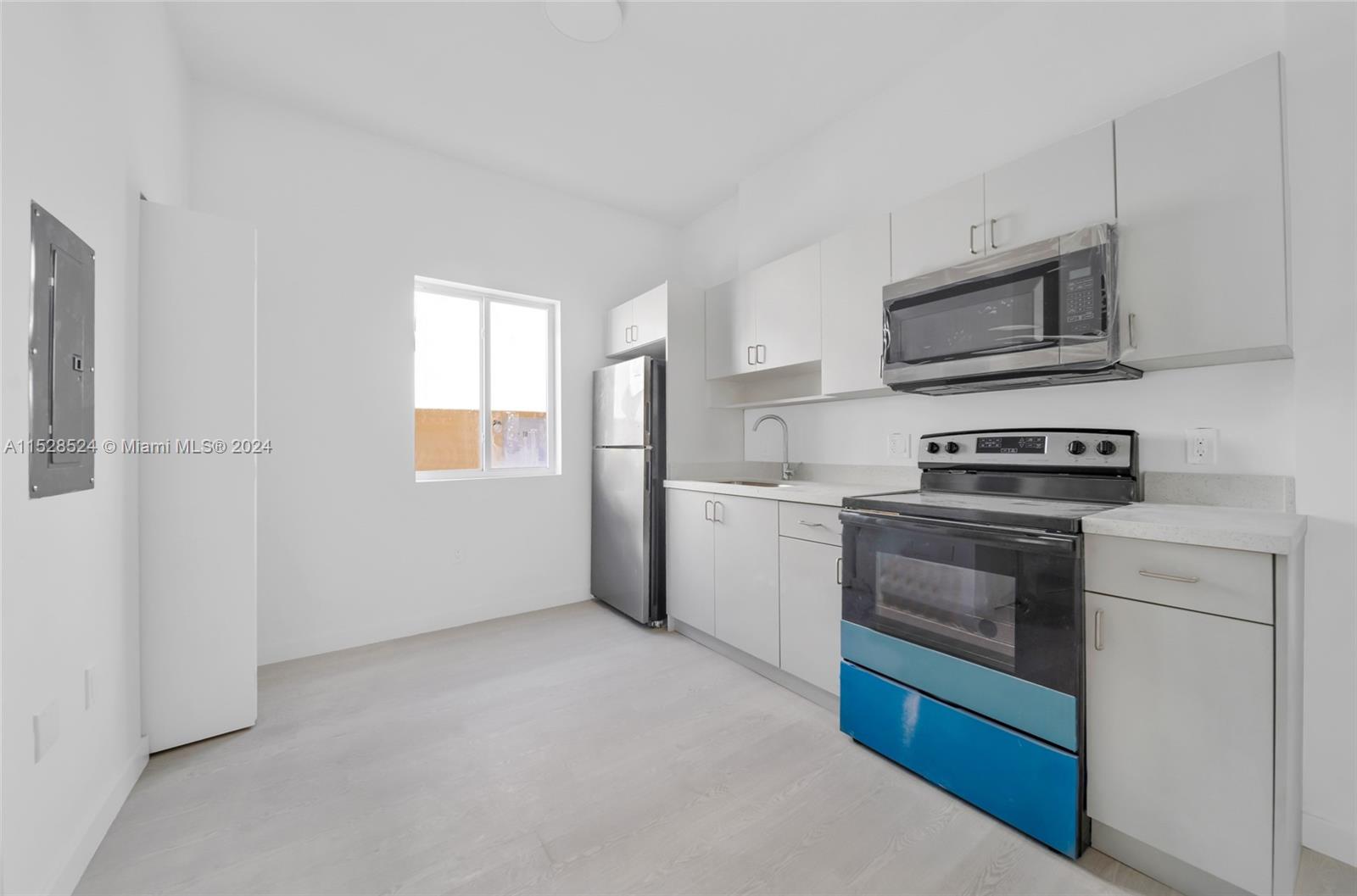 1567 NW 1st St, Miami, Florida 33125, ,Commercialsale,For Sale,1567 NW 1st St,A11528524