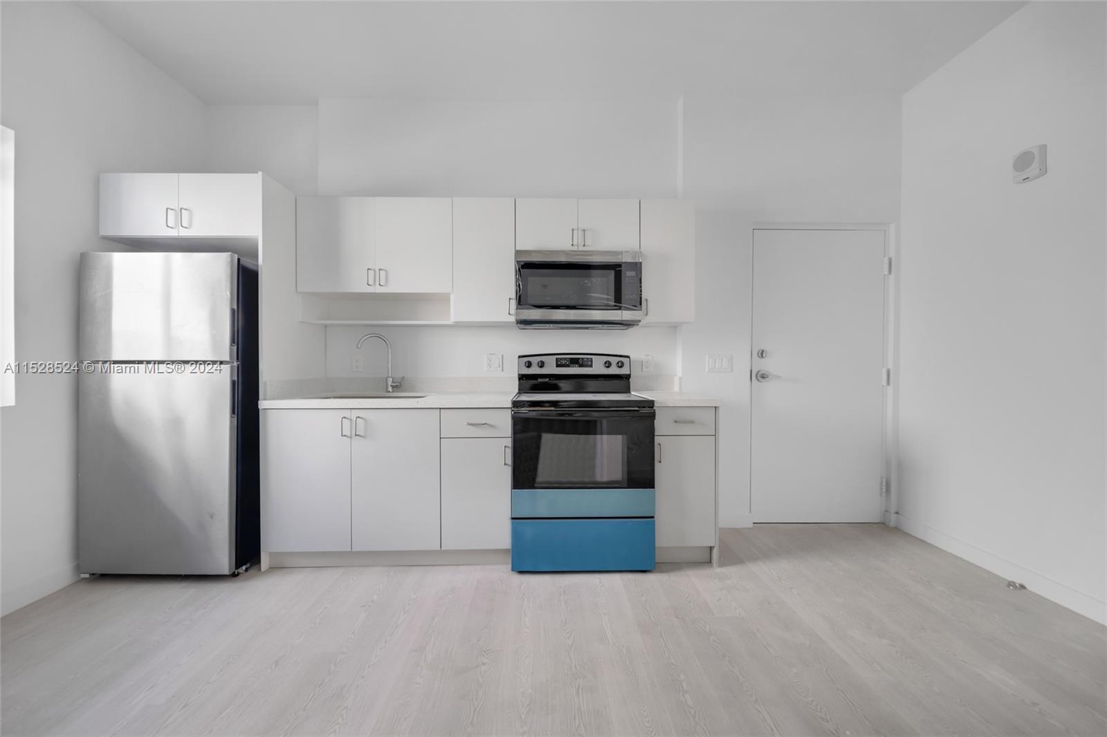 1567 NW 1st St, Miami, Florida 33125, ,Commercialsale,For Sale,1567 NW 1st St,A11528524