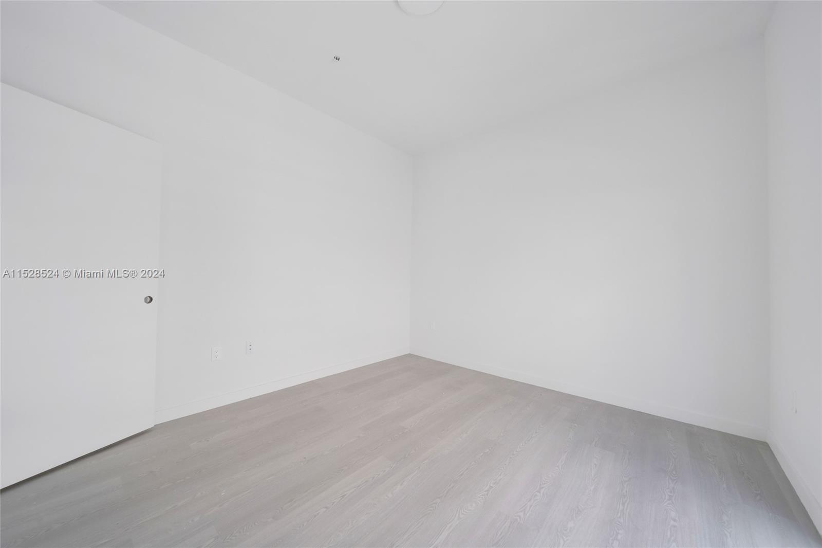 1567 NW 1st St, Miami, Florida 33125, ,Commercialsale,For Sale,1567 NW 1st St,A11528524