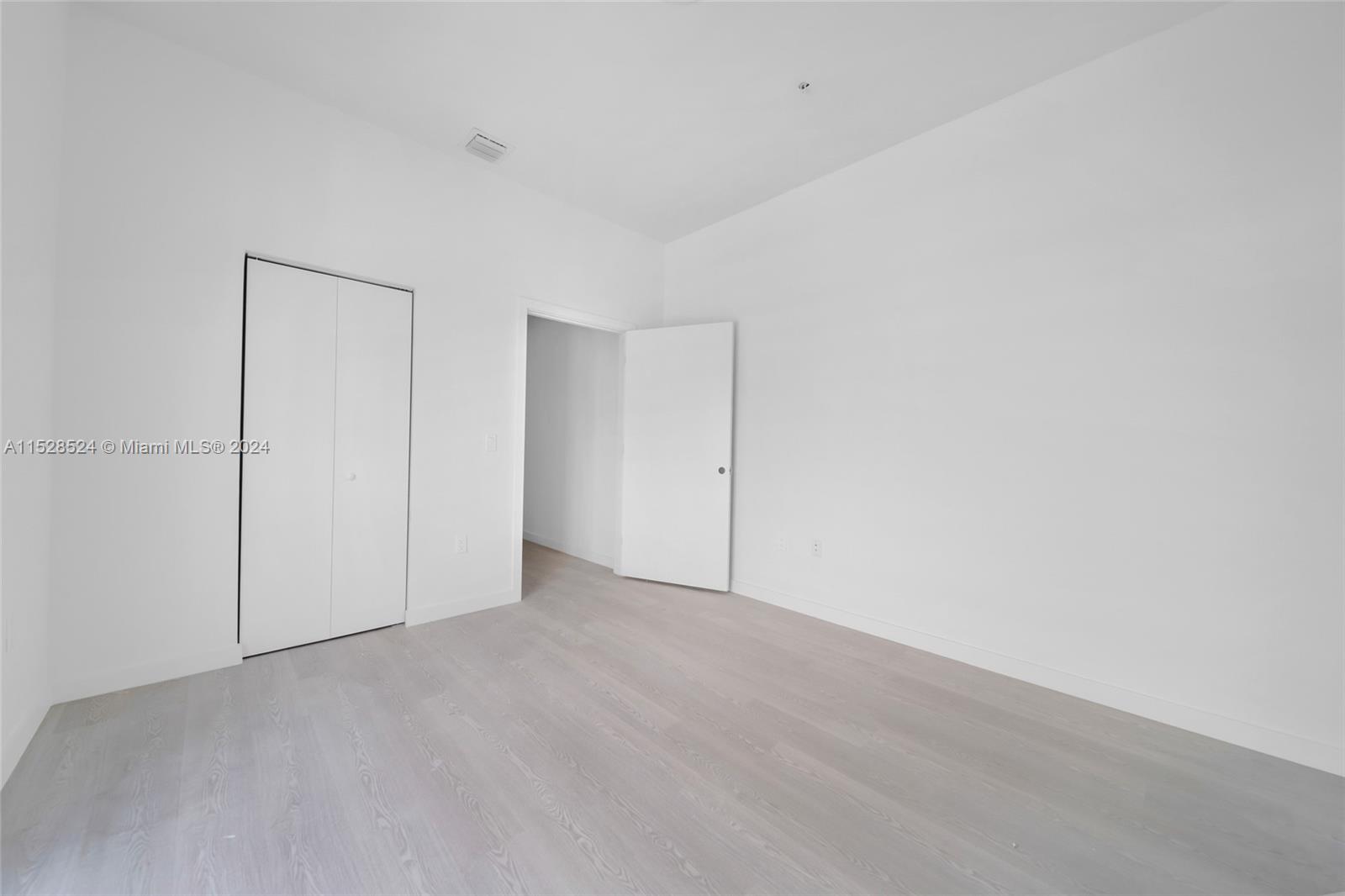 1567 NW 1st St, Miami, Florida 33125, ,Commercialsale,For Sale,1567 NW 1st St,A11528524