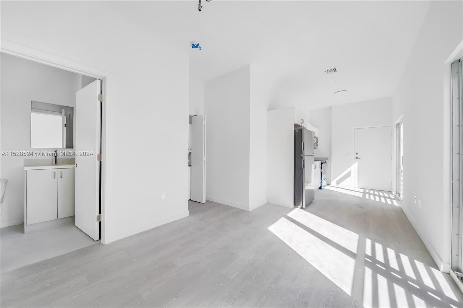 1567 NW 1st St, Miami, Florida 33125, ,Commercialsale,For Sale,1567 NW 1st St,A11528524