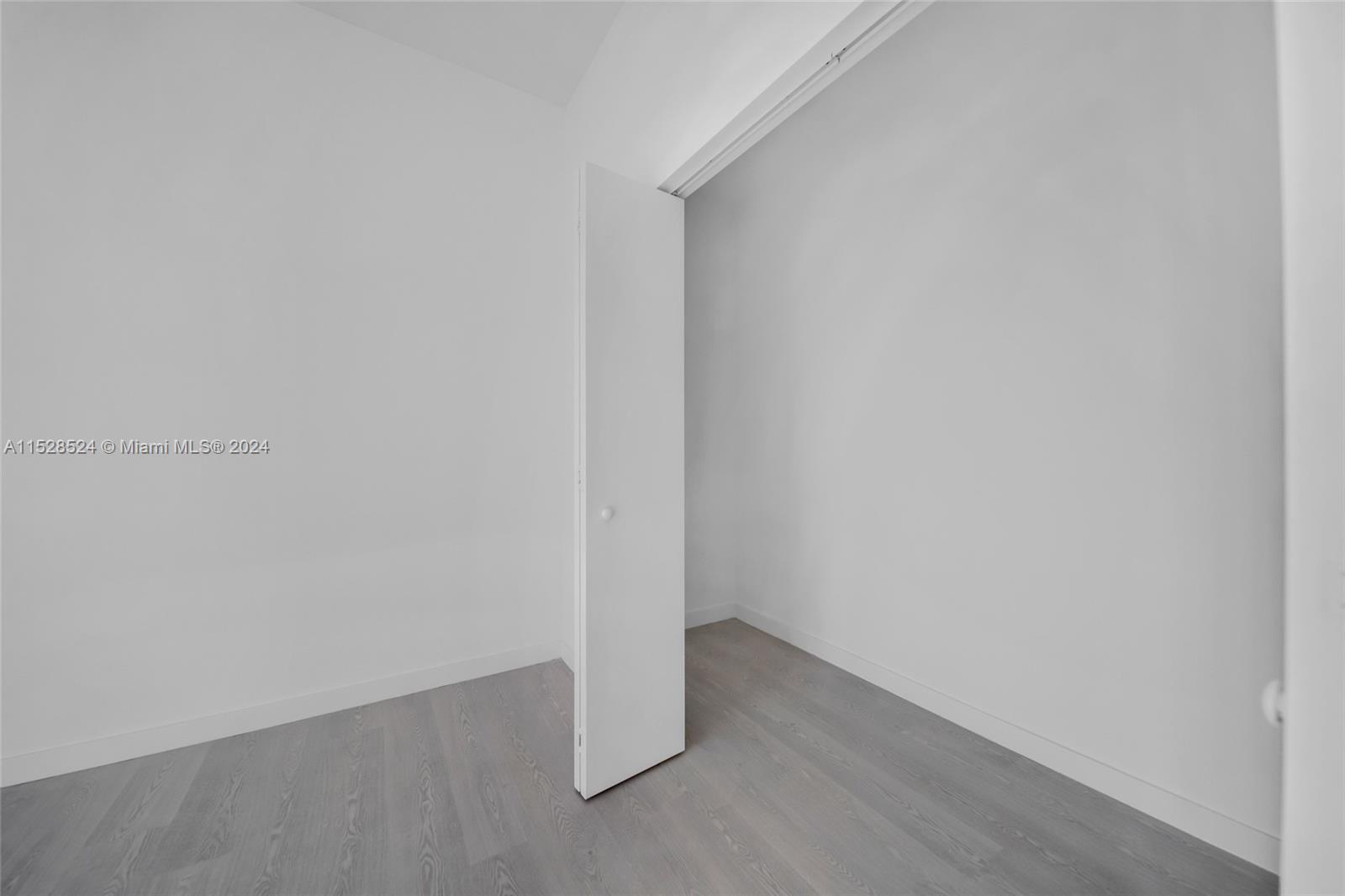 1567 NW 1st St, Miami, Florida 33125, ,Commercialsale,For Sale,1567 NW 1st St,A11528524