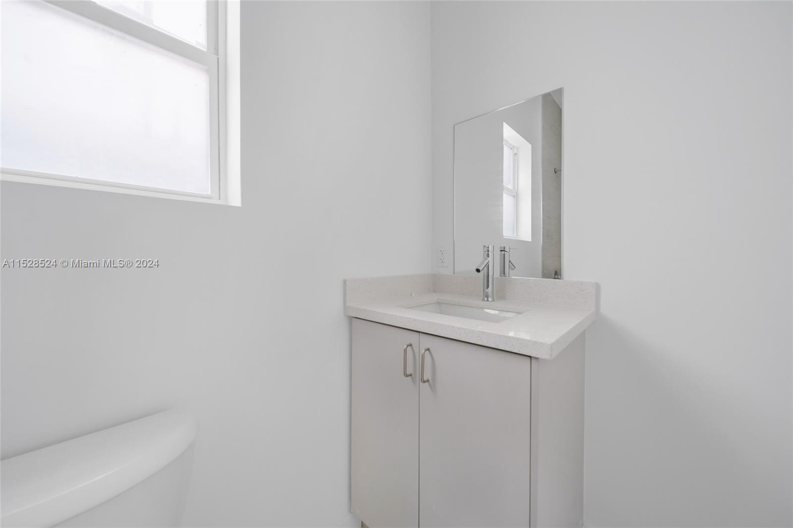 1567 NW 1st St, Miami, Florida 33125, ,Commercialsale,For Sale,1567 NW 1st St,A11528524