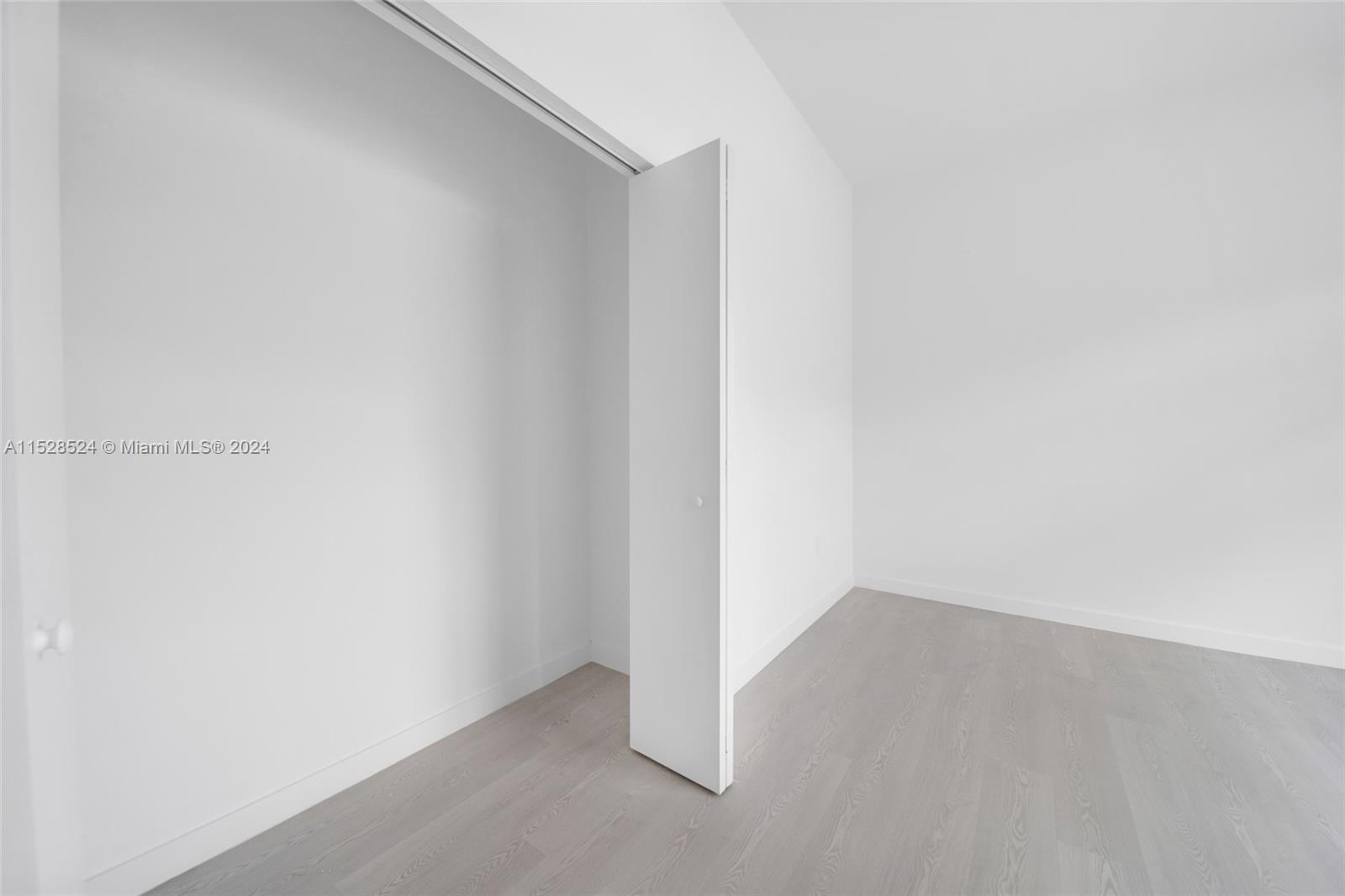 1567 NW 1st St, Miami, Florida 33125, ,Commercialsale,For Sale,1567 NW 1st St,A11528524