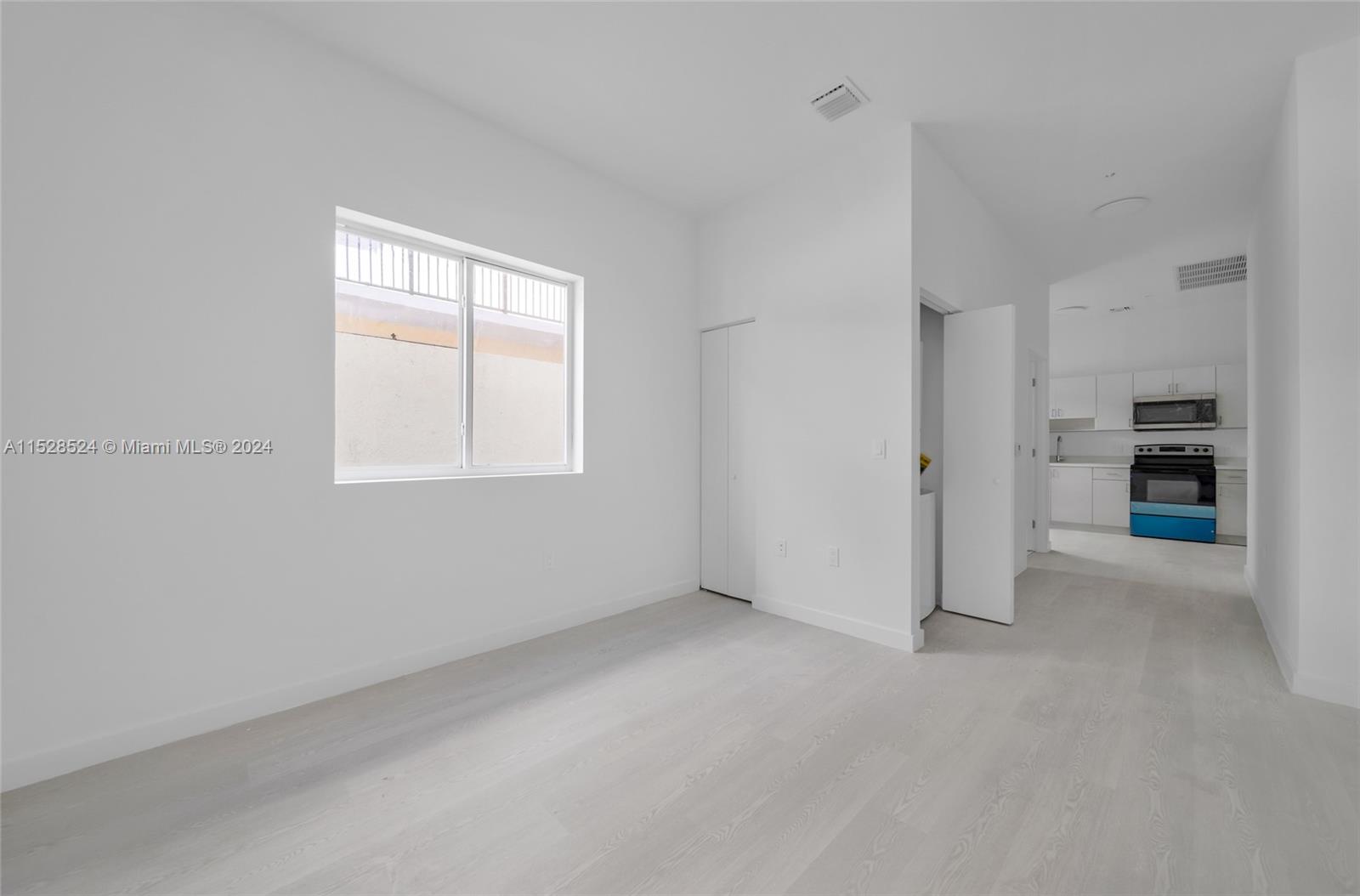 1567 NW 1st St, Miami, Florida 33125, ,Commercialsale,For Sale,1567 NW 1st St,A11528524