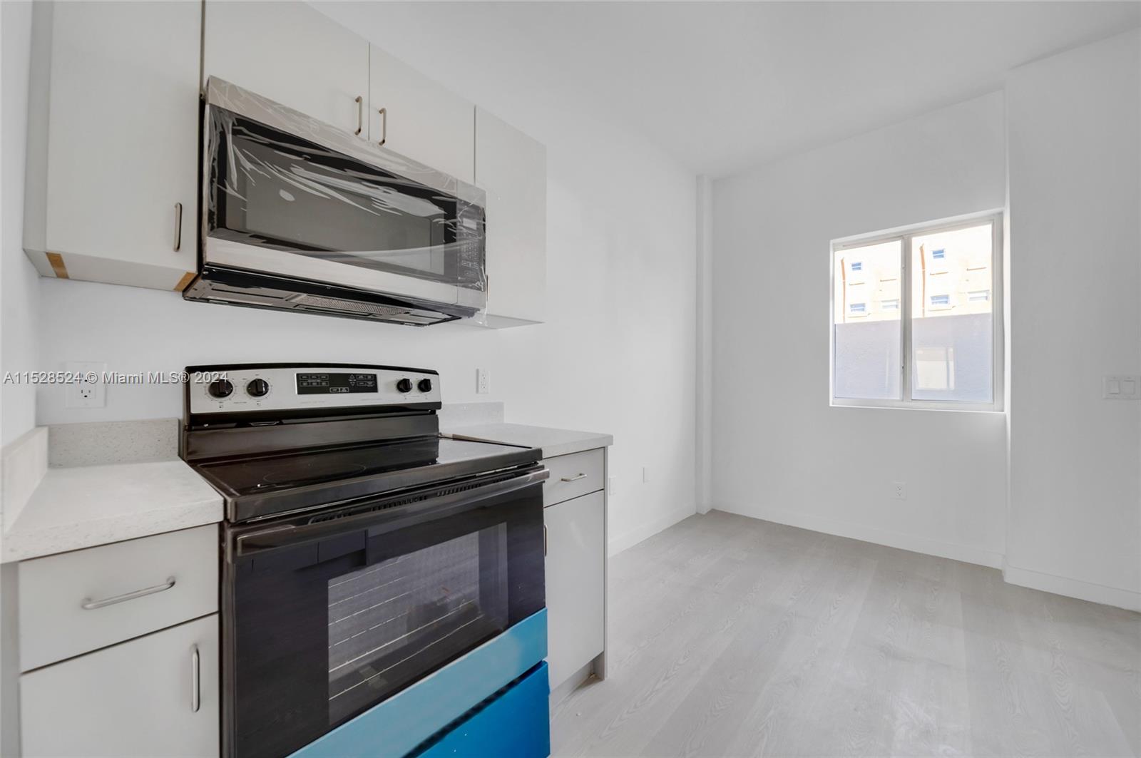 1567 NW 1st St, Miami, Florida 33125, ,Commercialsale,For Sale,1567 NW 1st St,A11528524