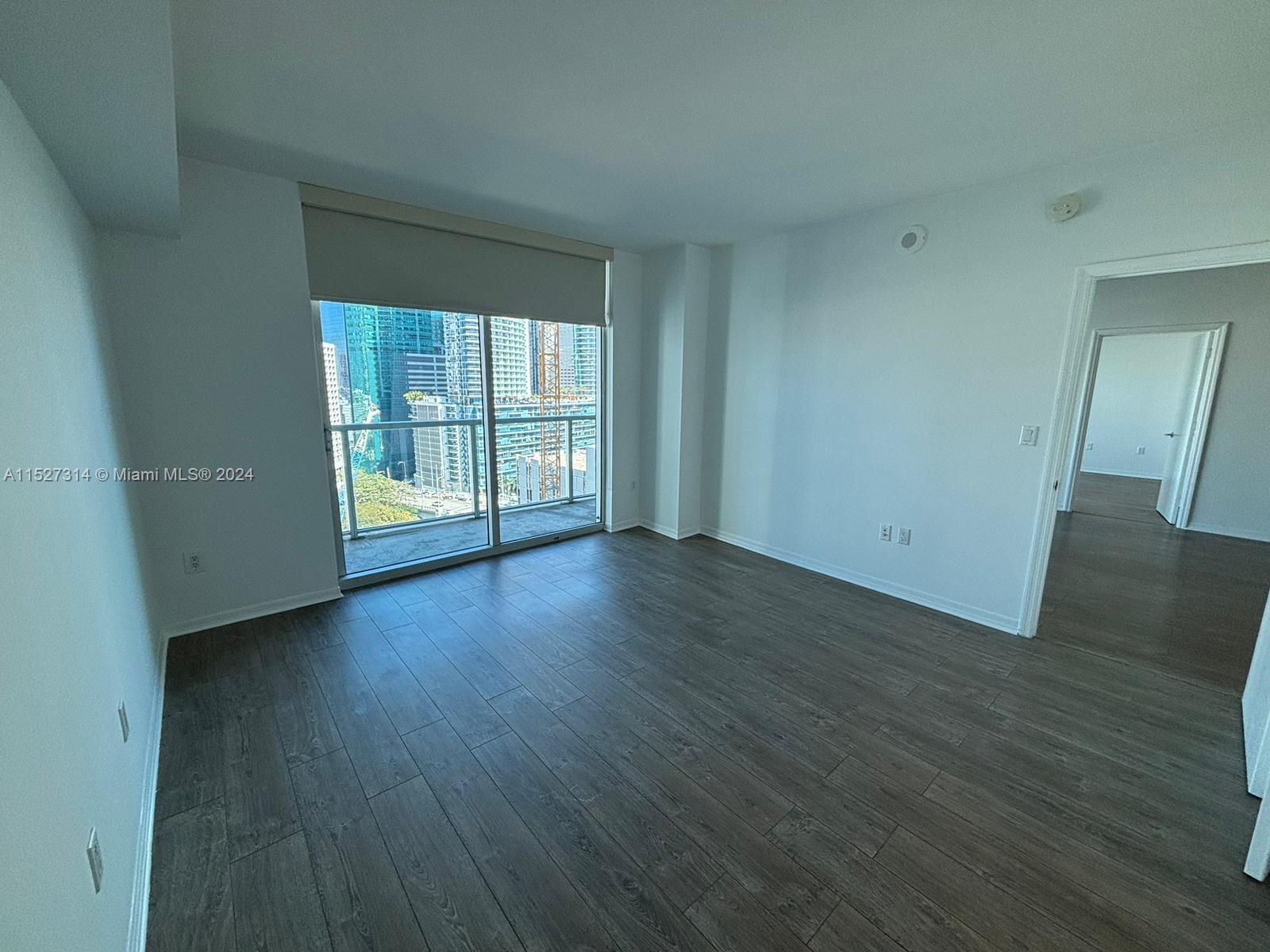 55 SE 6th St 2005, Miami, Florida 33131, 2 Bedrooms Bedrooms, ,2 BathroomsBathrooms,Residentiallease,For Rent,55 SE 6th St 2005,A11527314