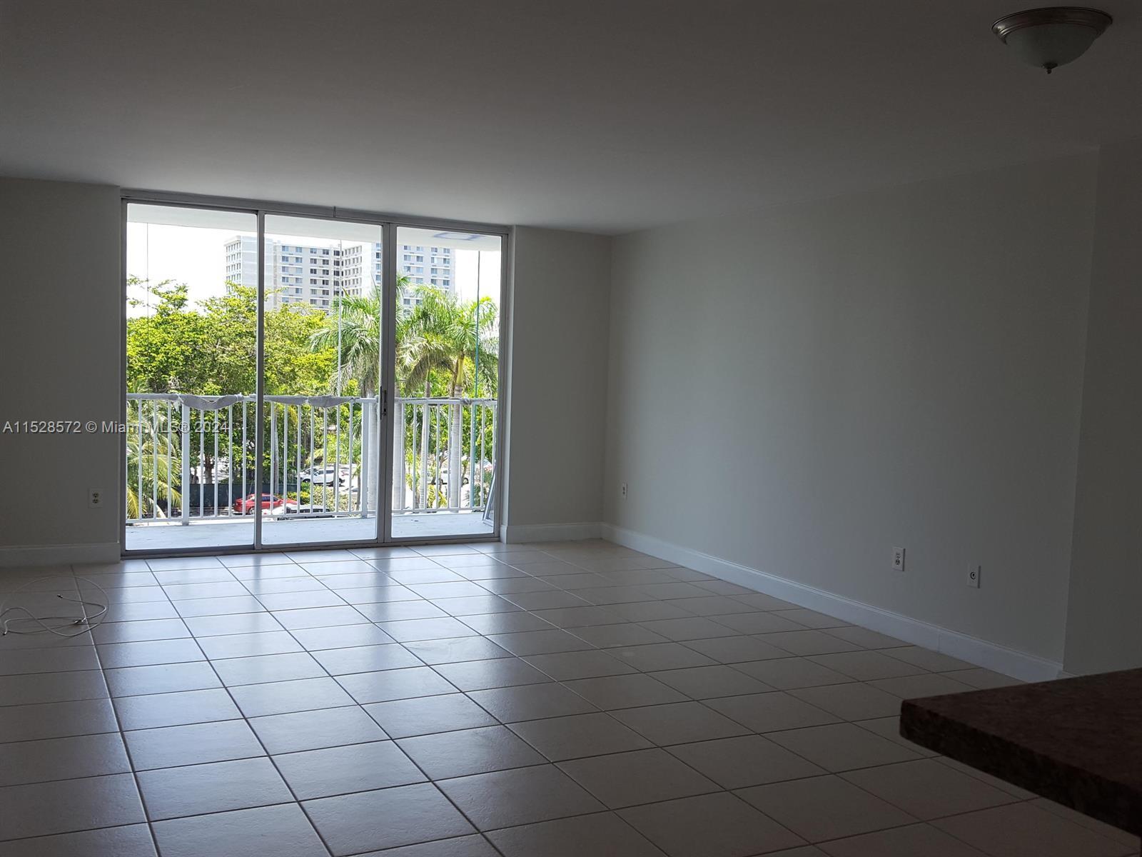 2801 183rd Street, Aventura, FL, 33160 United States, 1 Bedroom Bedrooms, ,1 BathroomBathrooms,Residential,For Sale,183rd Street,A11528572