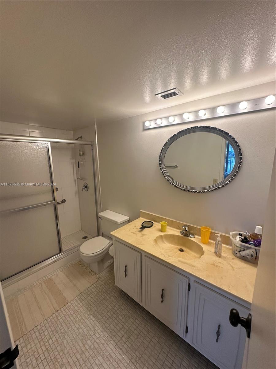 801 Three Islands Blvd 210, Hallandale Beach, Florida 33009, 2 Bedrooms Bedrooms, ,2 BathroomsBathrooms,Residential,For Sale,801 Three Islands Blvd 210,A11528632