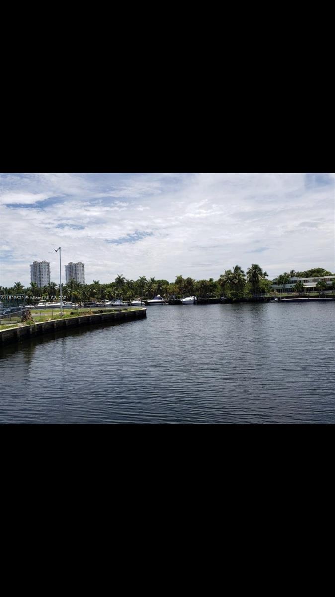 801 Three Islands Blvd 210, Hallandale Beach, Florida 33009, 2 Bedrooms Bedrooms, ,2 BathroomsBathrooms,Residential,For Sale,801 Three Islands Blvd 210,A11528632