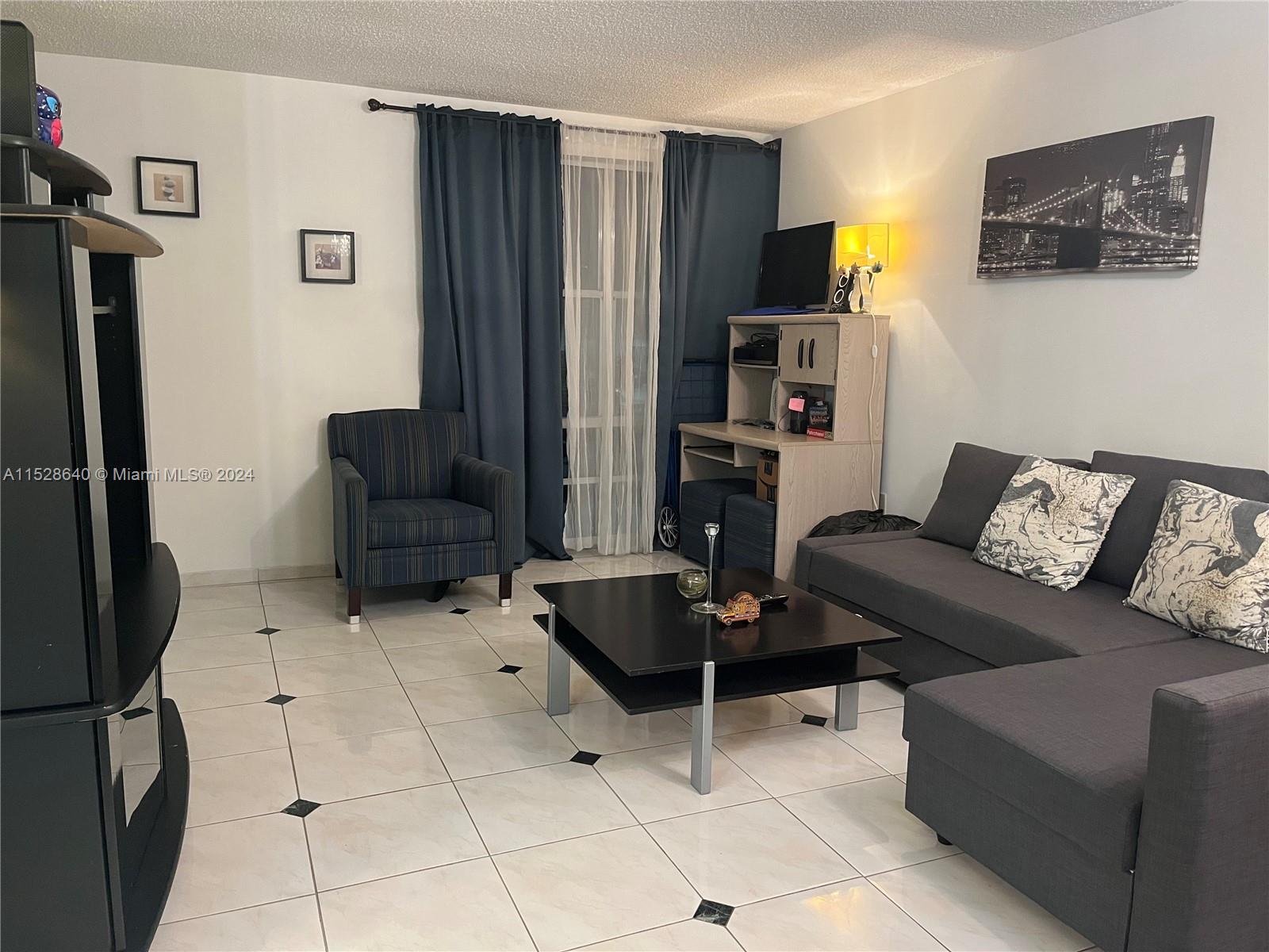 17570 Atlantic Blvd 212, Sunny Isles Beach, Florida 33160, 1 Bedroom Bedrooms, ,1 BathroomBathrooms,Residentiallease,For Rent,17570 Atlantic Blvd 212,A11528640