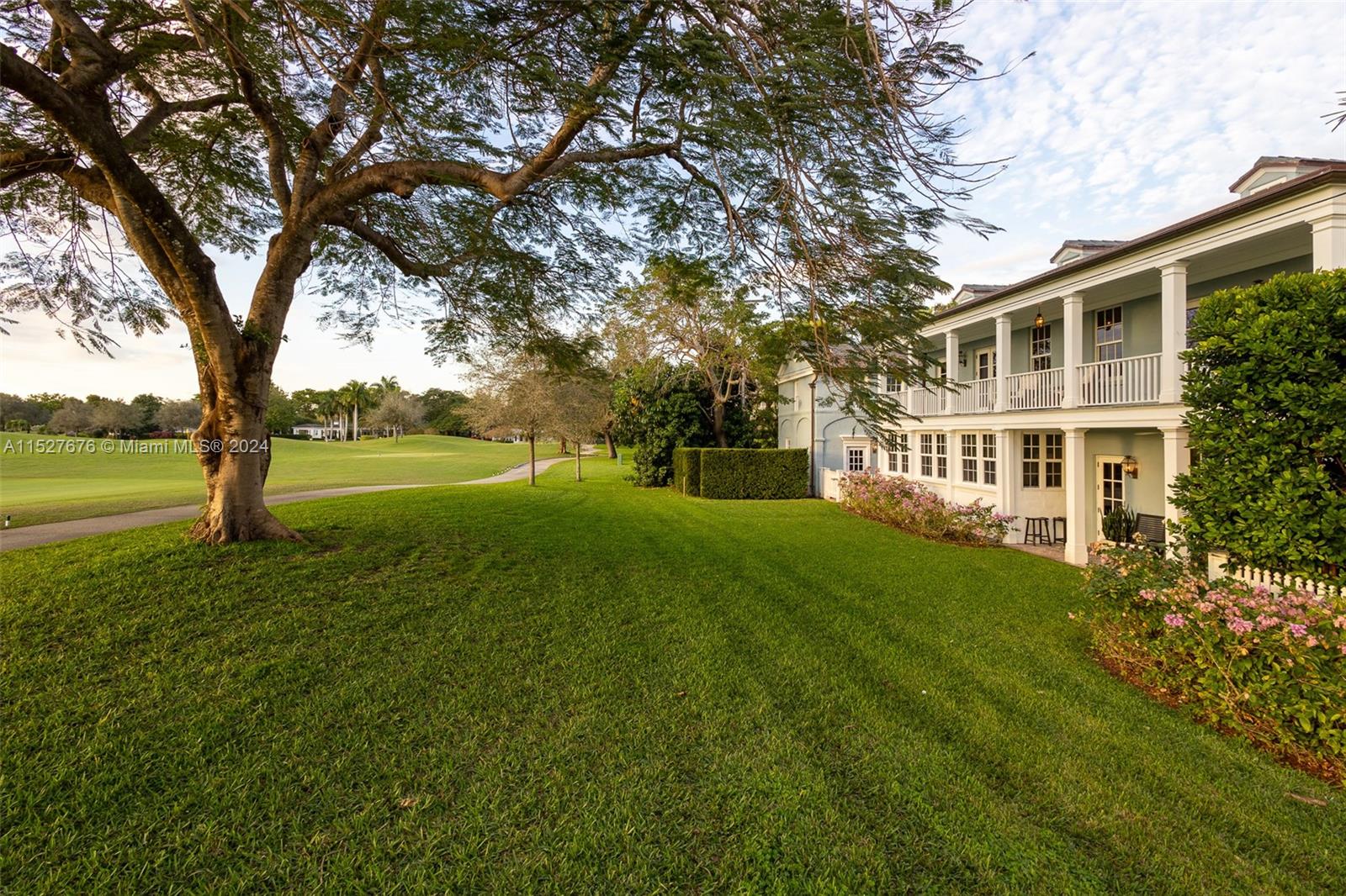 4320 Santa Maria St, Coral Gables, Florida 33146, 5 Bedrooms Bedrooms, ,4 BathroomsBathrooms,Residential,For Sale,4320 Santa Maria St,A11527676