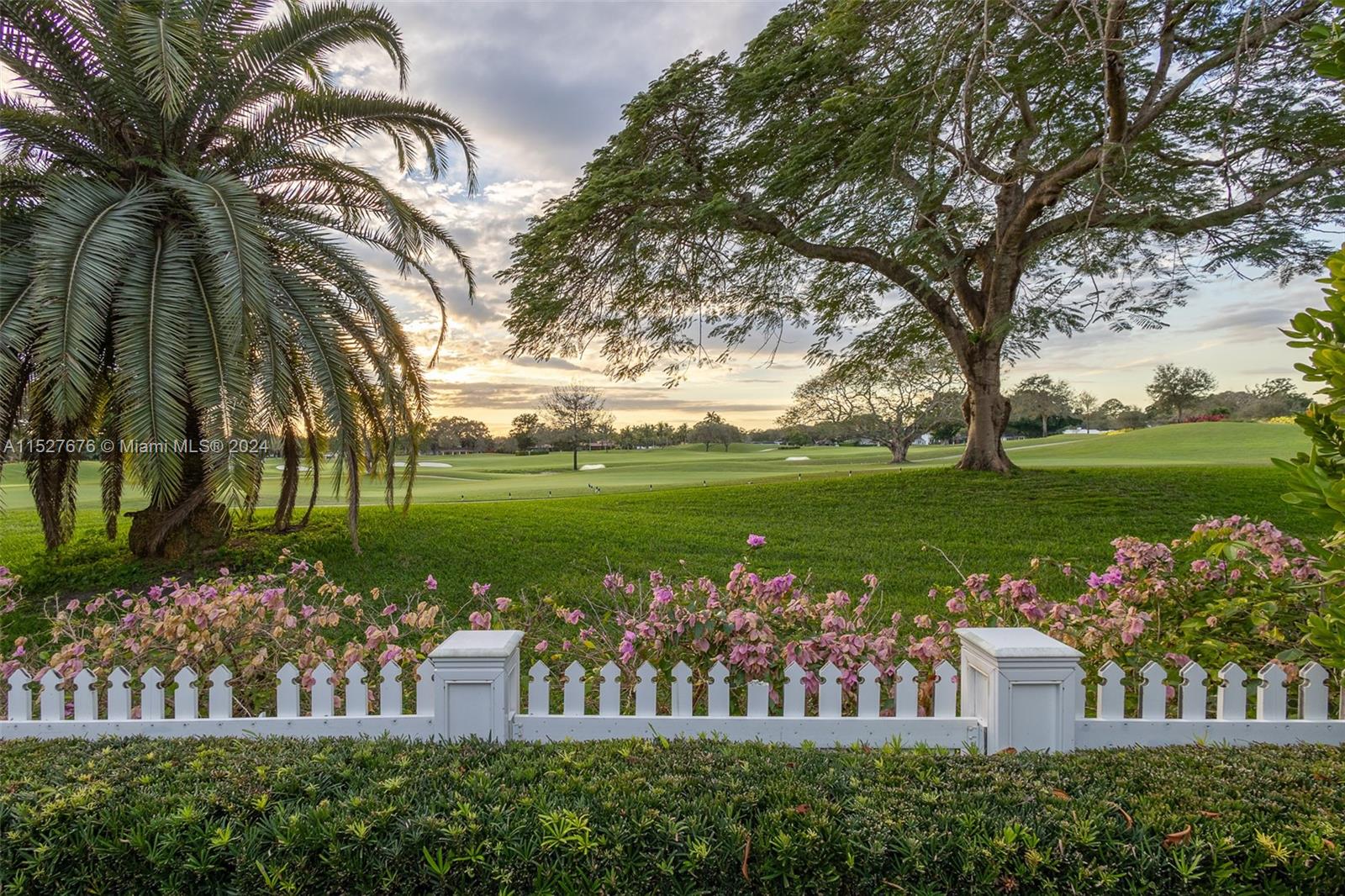 4320 Santa Maria St, Coral Gables, Florida 33146, 5 Bedrooms Bedrooms, ,4 BathroomsBathrooms,Residential,For Sale,4320 Santa Maria St,A11527676