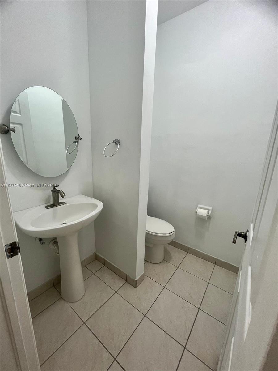 2102 SE 17th Ave, Homestead, Florida 33035, 4 Bedrooms Bedrooms, ,2 BathroomsBathrooms,Residential,For Sale,2102 SE 17th Ave,A11527648