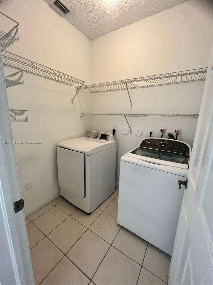 2102 SE 17th Ave, Homestead, Florida 33035, 4 Bedrooms Bedrooms, ,2 BathroomsBathrooms,Residential,For Sale,2102 SE 17th Ave,A11527648