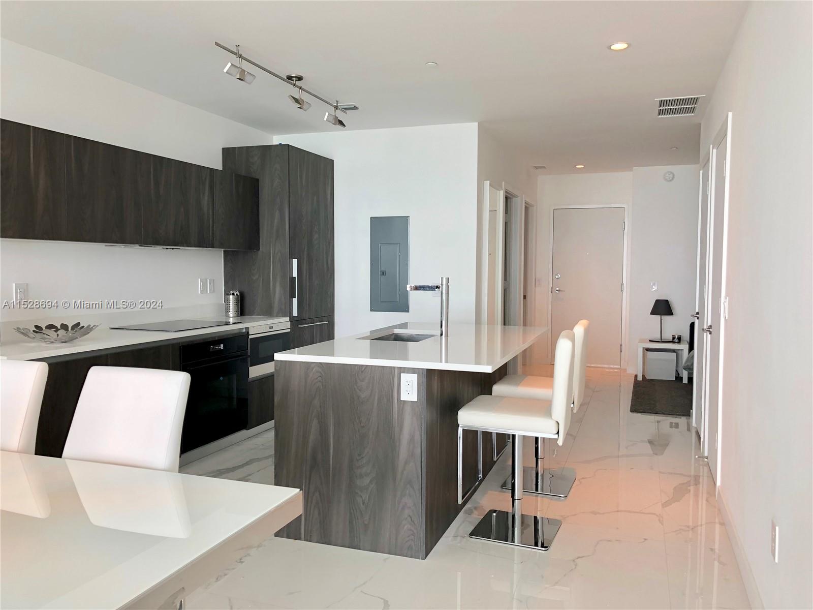 480 NE 31 2806, Miami, Florida 33137, 2 Bedrooms Bedrooms, ,2 BathroomsBathrooms,Residentiallease,For Rent,480 NE 31 2806,A11528694