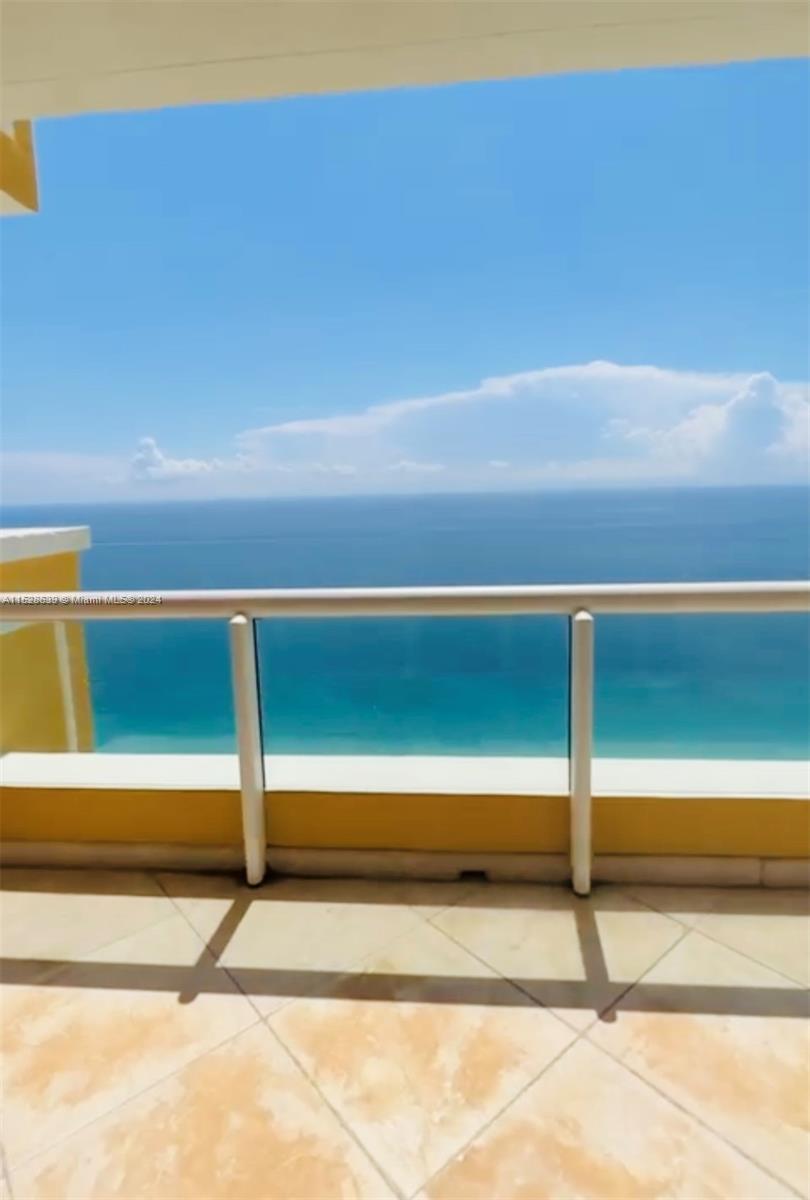 17875 Collins Ave, Sunny Isles Beach, FL, 33160 United States, 4 Bedrooms Bedrooms, ,4 BathroomsBathrooms,Residential,For Sale,Collins Ave,A11528639