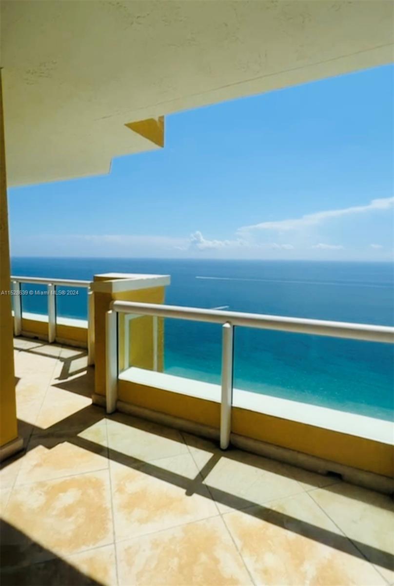 17875 Collins Ave, Sunny Isles Beach, FL, 33160 United States, 4 Bedrooms Bedrooms, ,4 BathroomsBathrooms,Residential,For Sale,Collins Ave,A11528639