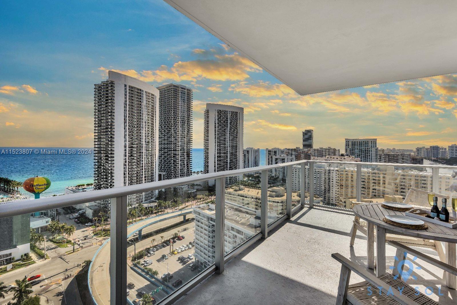 4010 S Ocean Dr R2009, Hollywood, Florida 33019, 2 Bedrooms Bedrooms, ,2 BathroomsBathrooms,Residential,For Sale,4010 S Ocean Dr R2009,A11523807