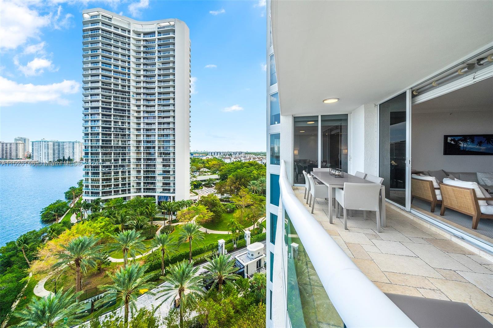 6000 Island Blvd, Aventura, FL, 33160 United States, 3 Bedrooms Bedrooms, ,3 BathroomsBathrooms,Residential,For Sale,Island Blvd,A11526146